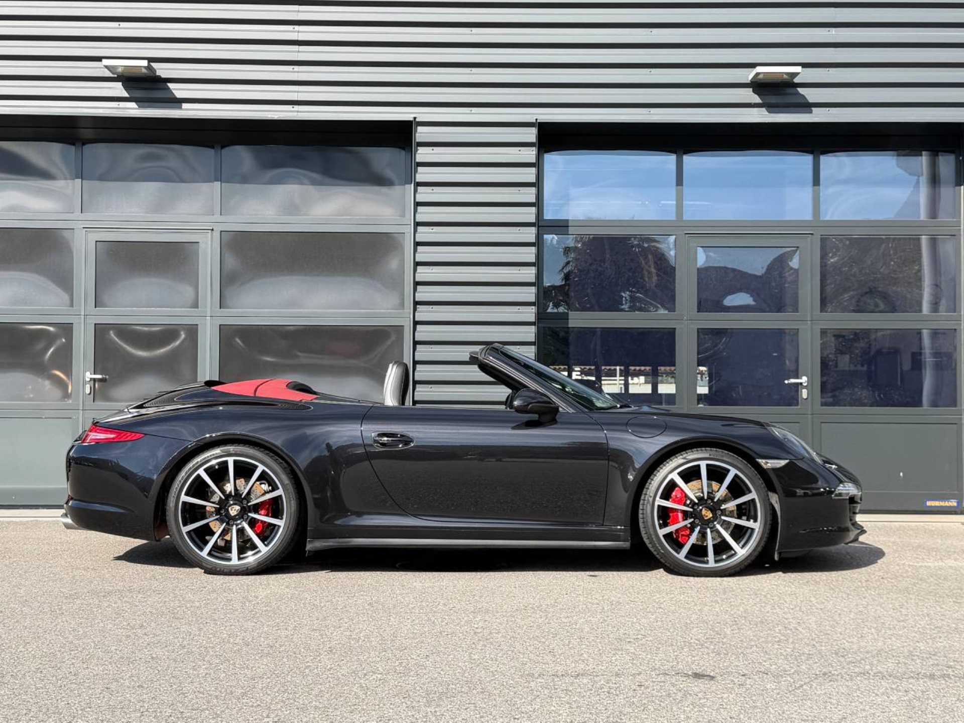 PORSCHE 911 Carrera 4S Cabriolet-image-7