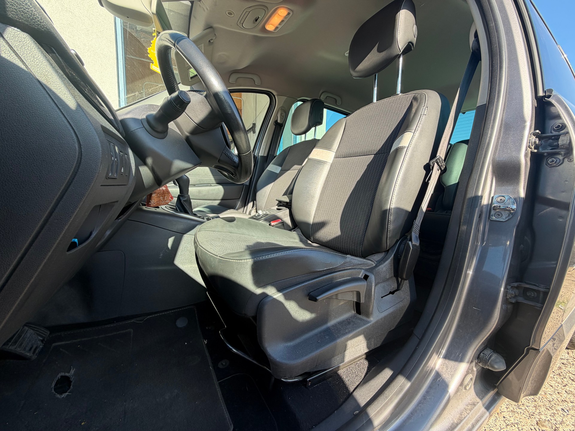 RENAULT Scénic 1.5 dCi Expression EDC-image-10