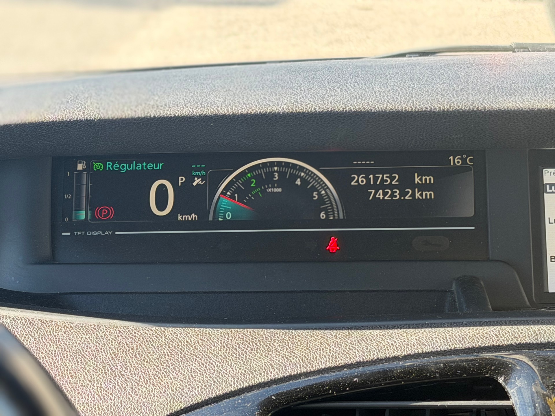RENAULT Scénic 1.5 dCi Expression EDC-image-5