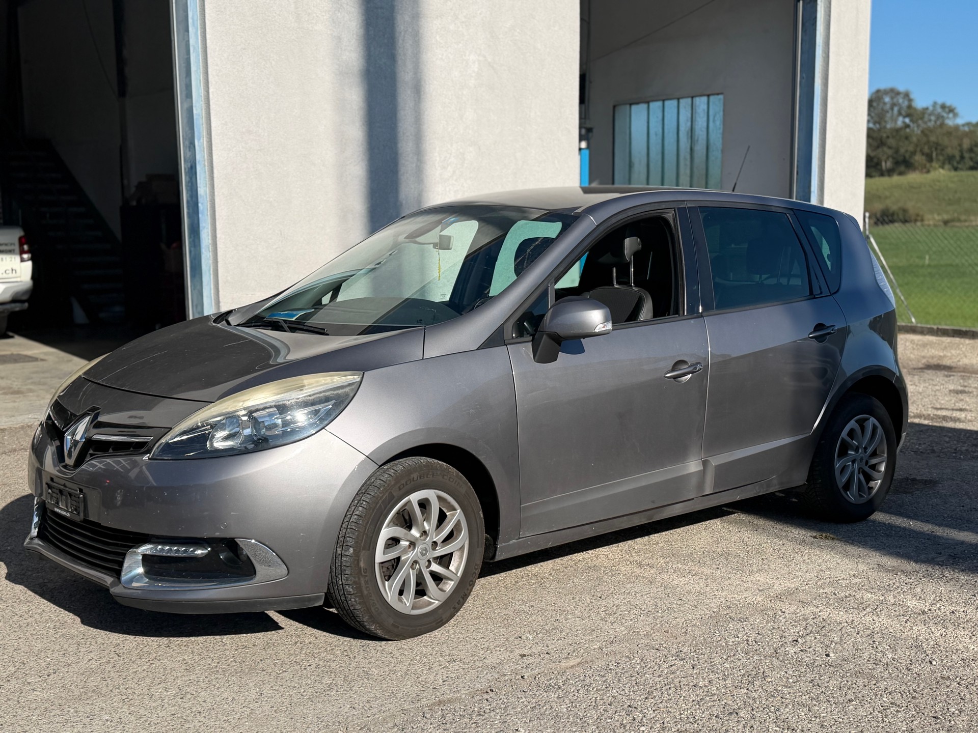RENAULT Scénic 1.5 dCi Expression EDC-image-1