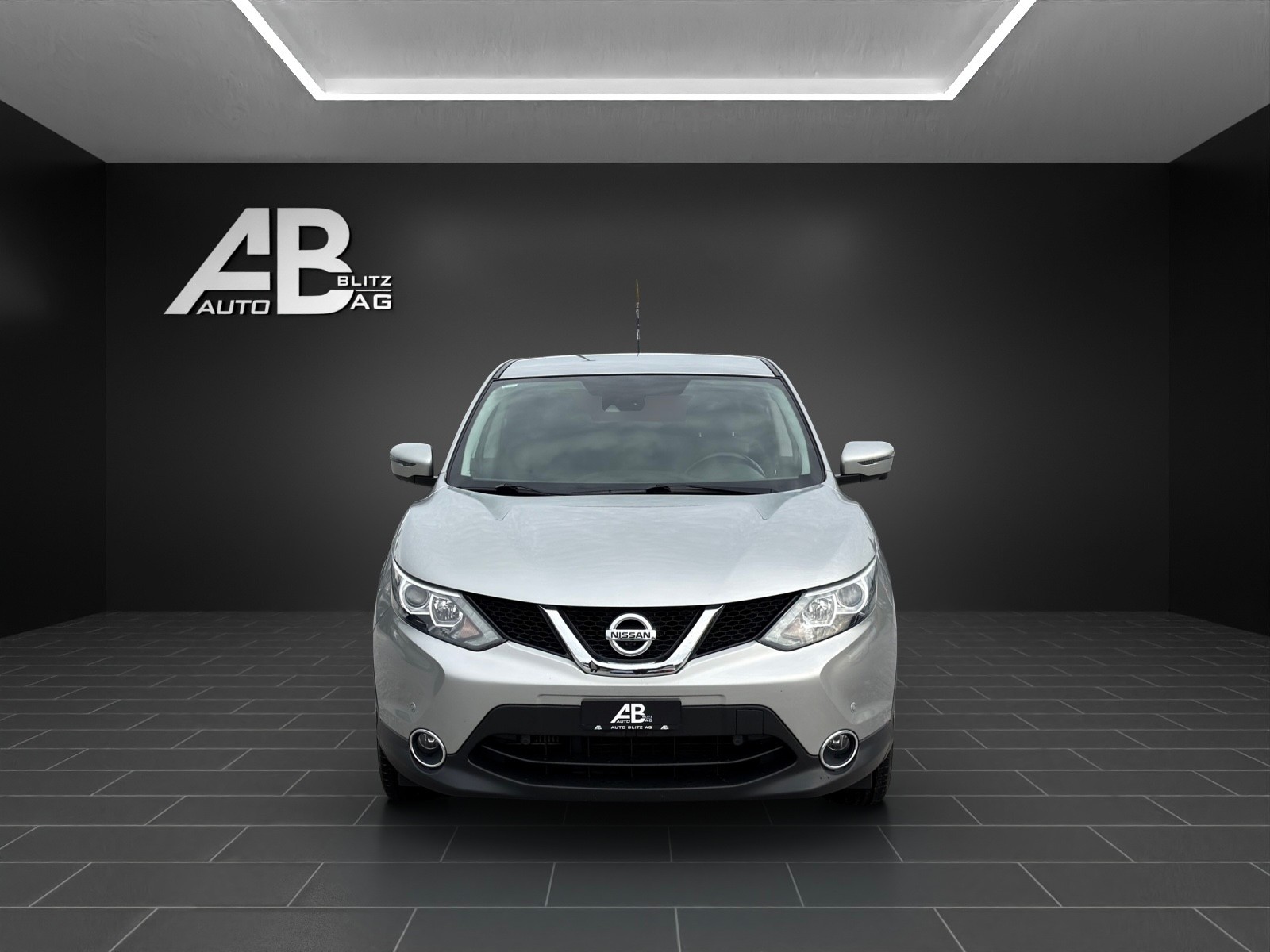 NISSAN Qashqai 1.6 dCi N-Connecta ALL-MODE 4x4-image-0