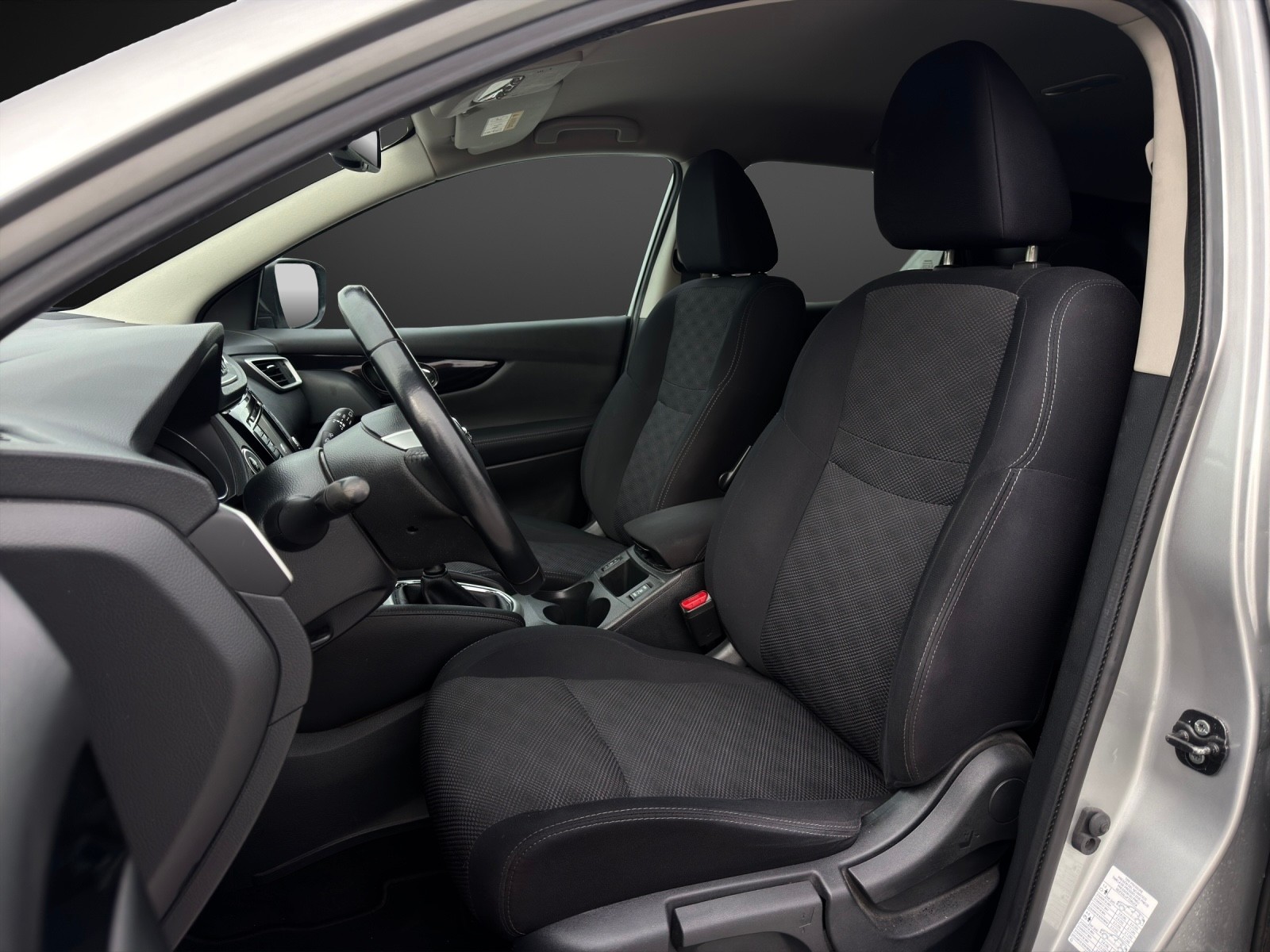 NISSAN Qashqai 1.6 dCi N-Connecta ALL-MODE 4x4-image-6