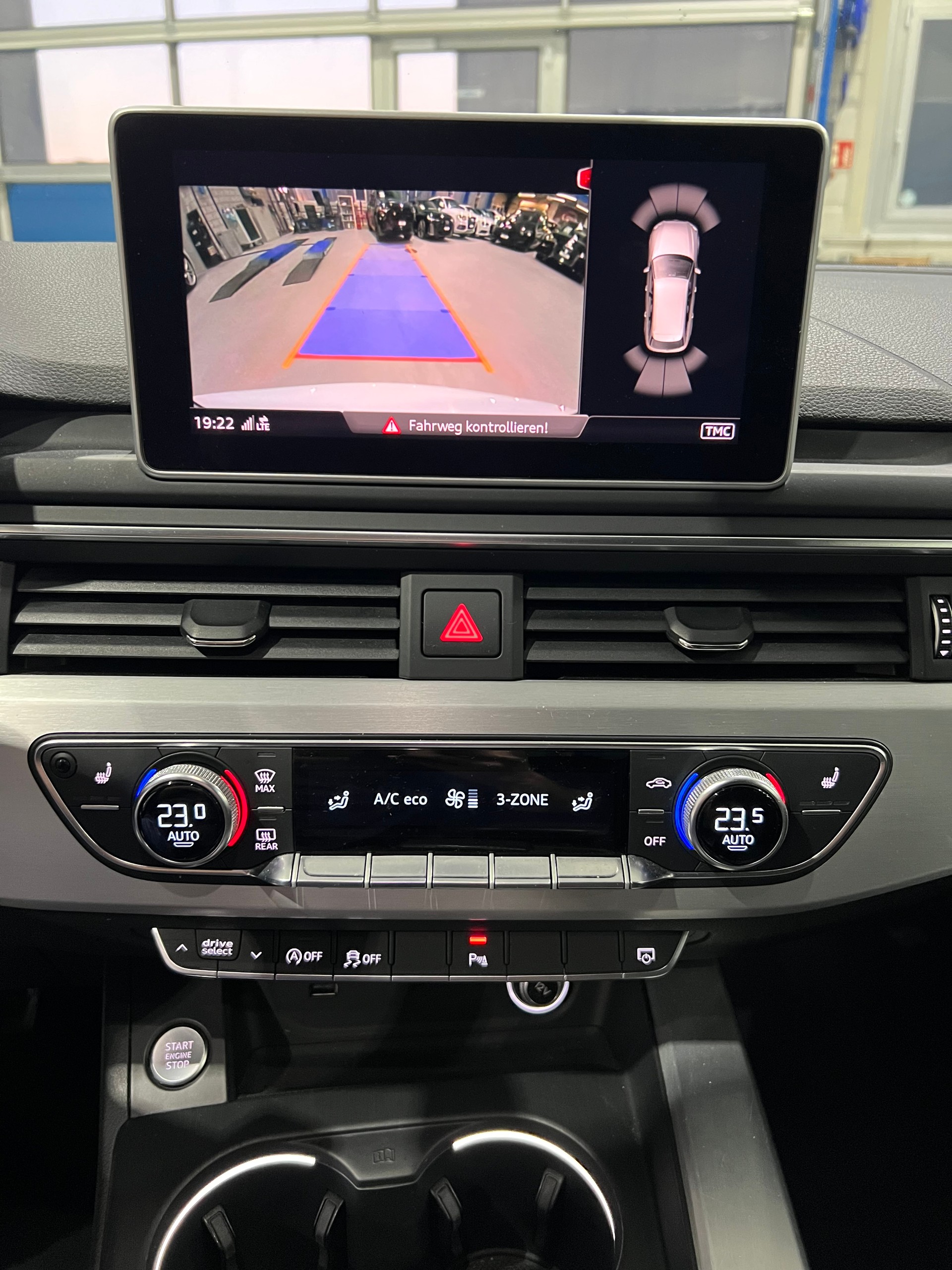 AUDI A4 Avant 40 TDI qu**S-Line,Matrix MED,Tempomat ACC,CH Auslieferung,Frisch ab MFK**-image-12