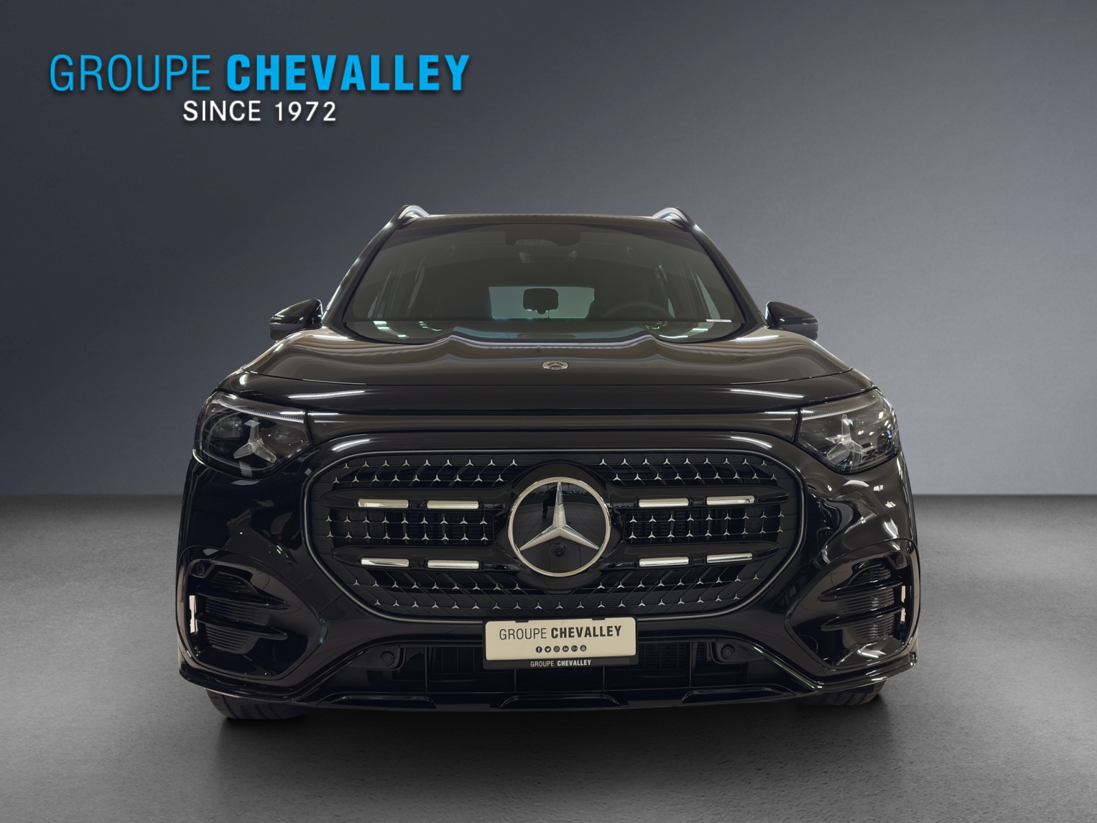 MERCEDES-BENZ GLB 200 4MATIC-showroom-element-3