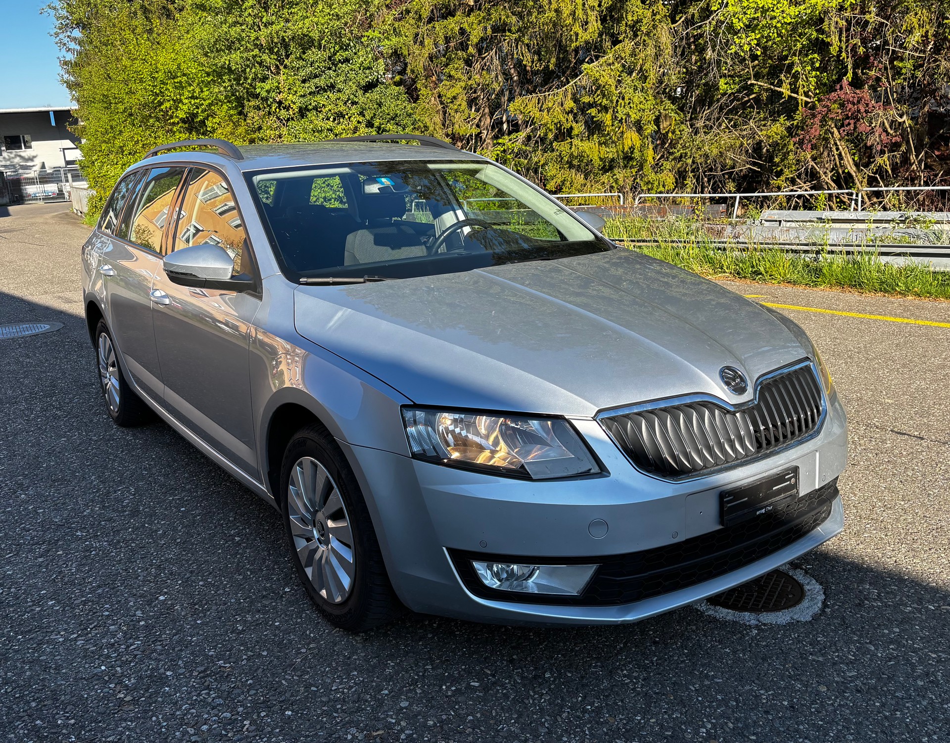 SKODA OCTAVIA-image-0