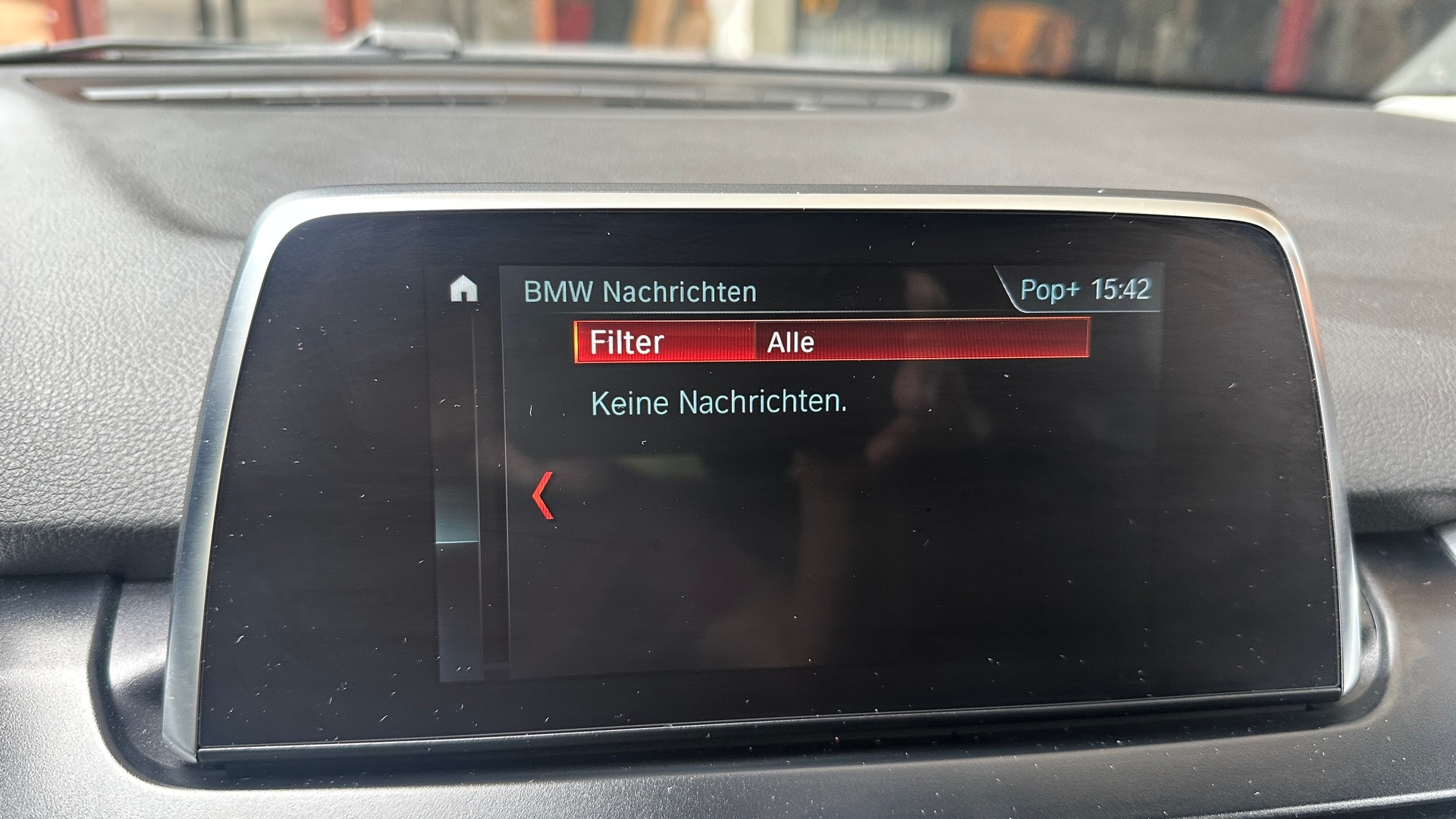 BMW 218d xDrive Active Tourer Luxury Line Steptronic-image-8