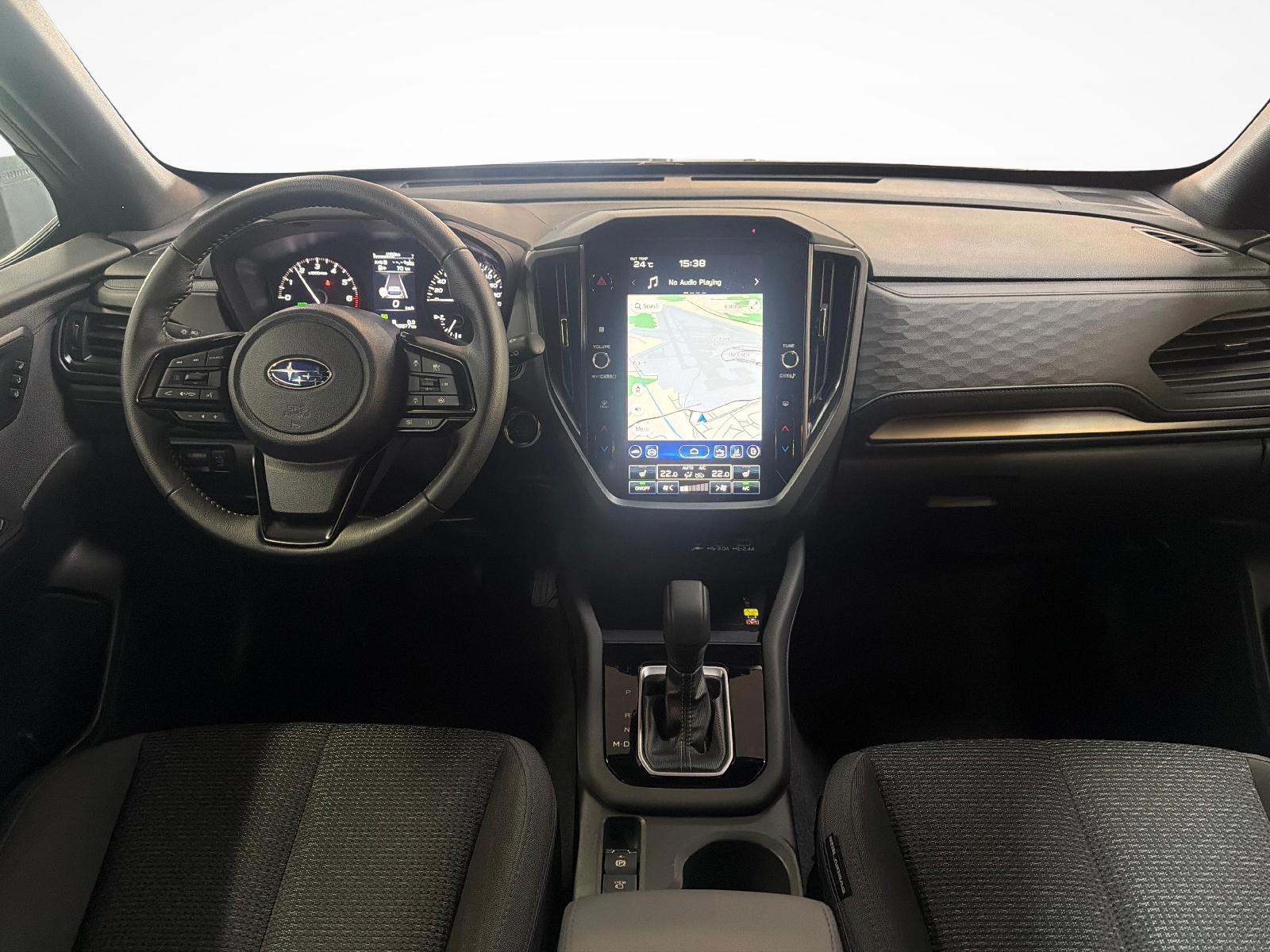 SUBARU Forester Station 2.0i e-Boxer Swiss Plus-image-12