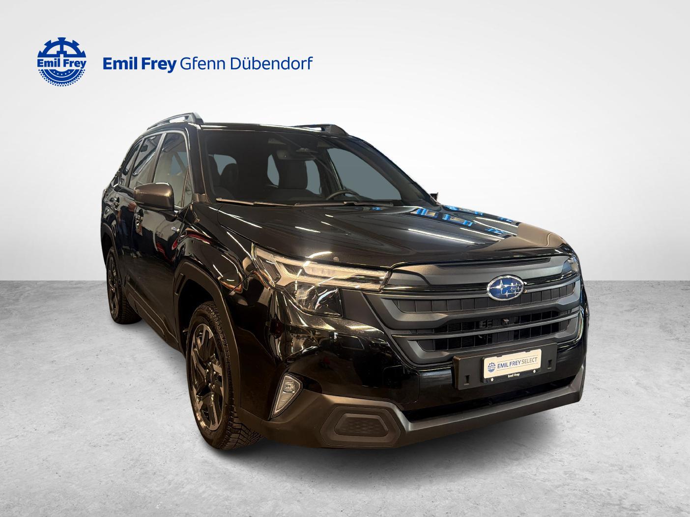 SUBARU Forester Station 2.0i e-Boxer Swiss Plus-image-3