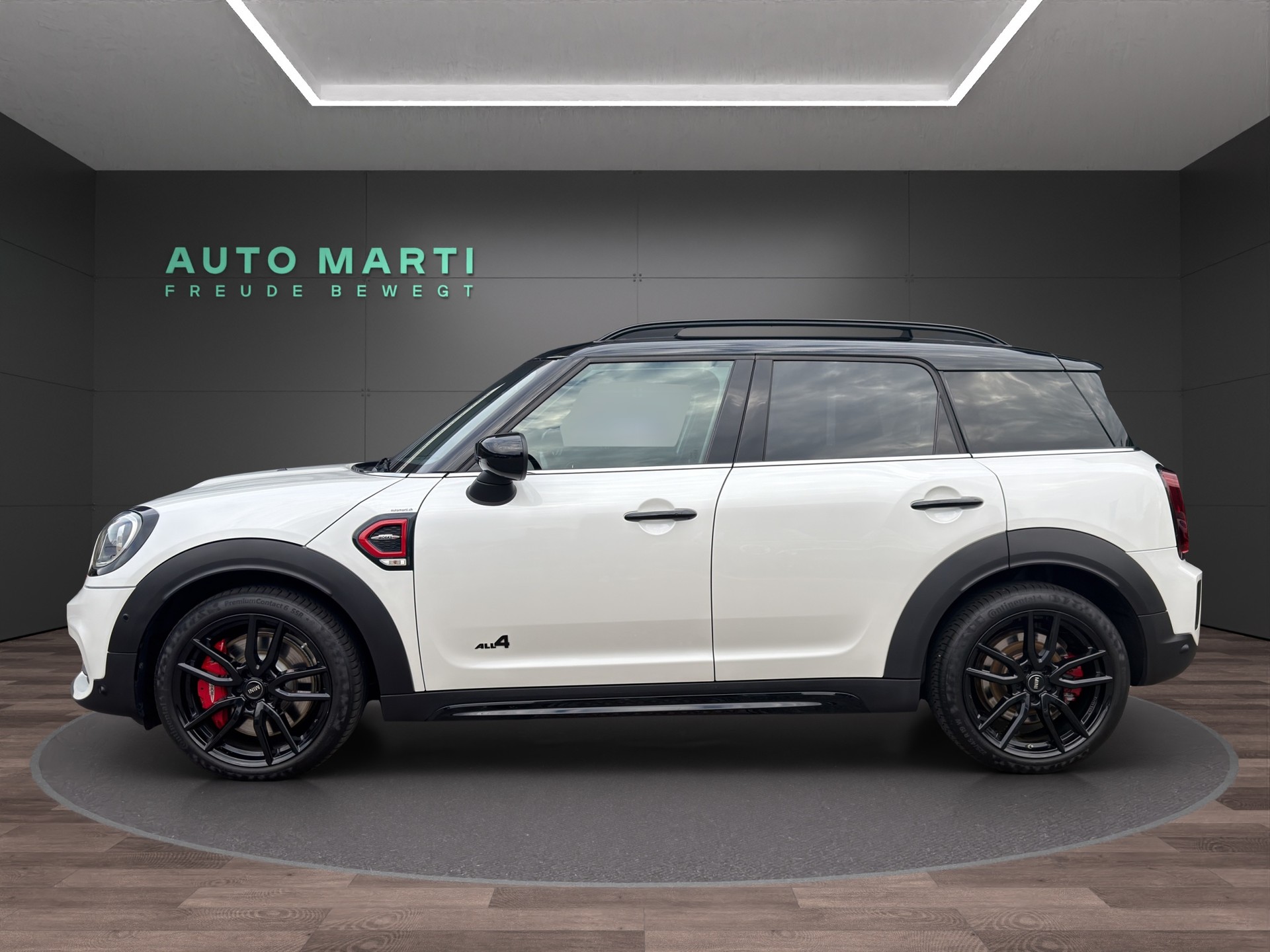 MINI Countryman F60 2.0i John Cooper Works ALL4-image-1