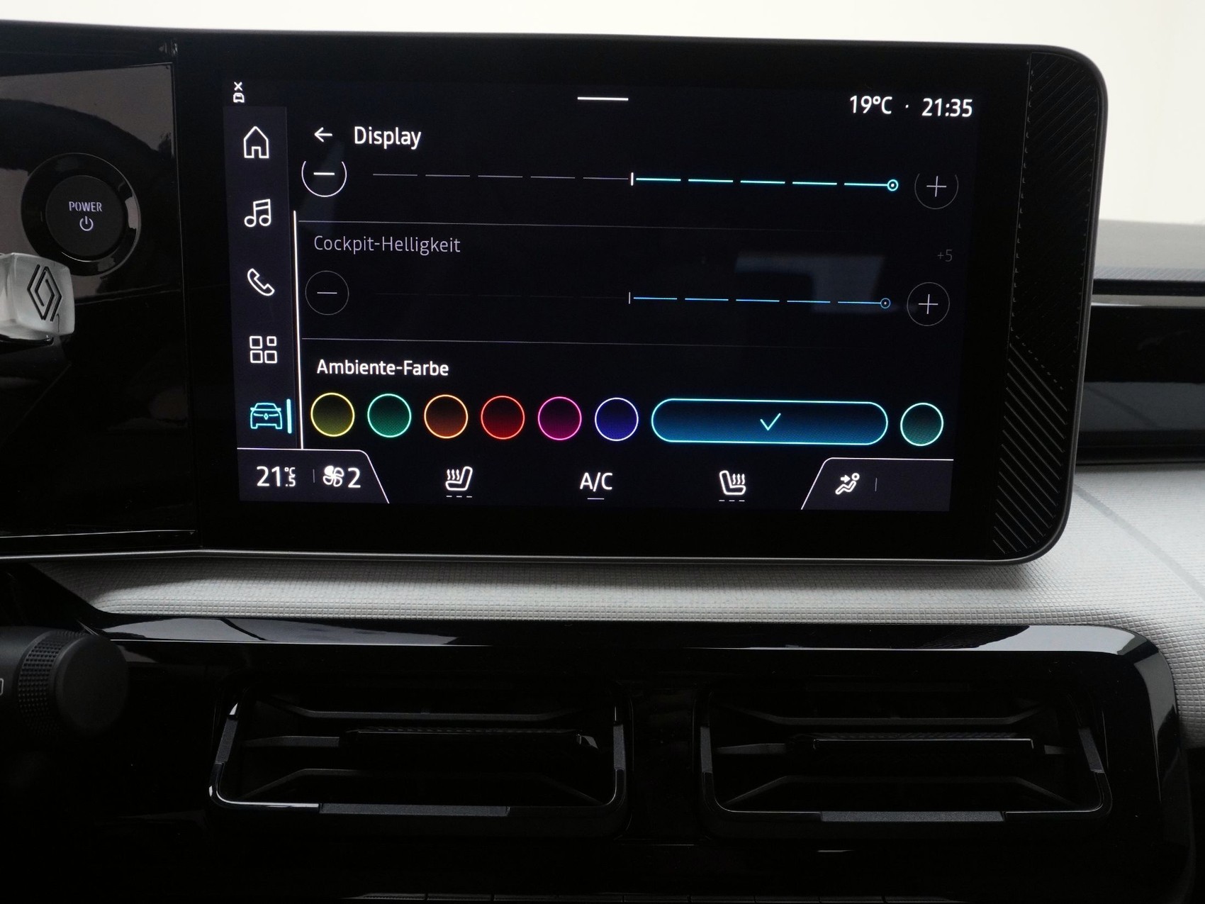 RENAULT R4 E-Tech Urban Range evolution-image-12