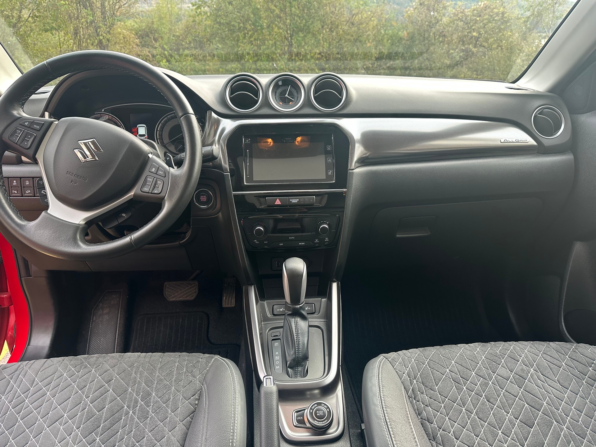 SUZUKI Vitara 1.4 Boosterjet Generation Top Hybrid Automatic-image-5