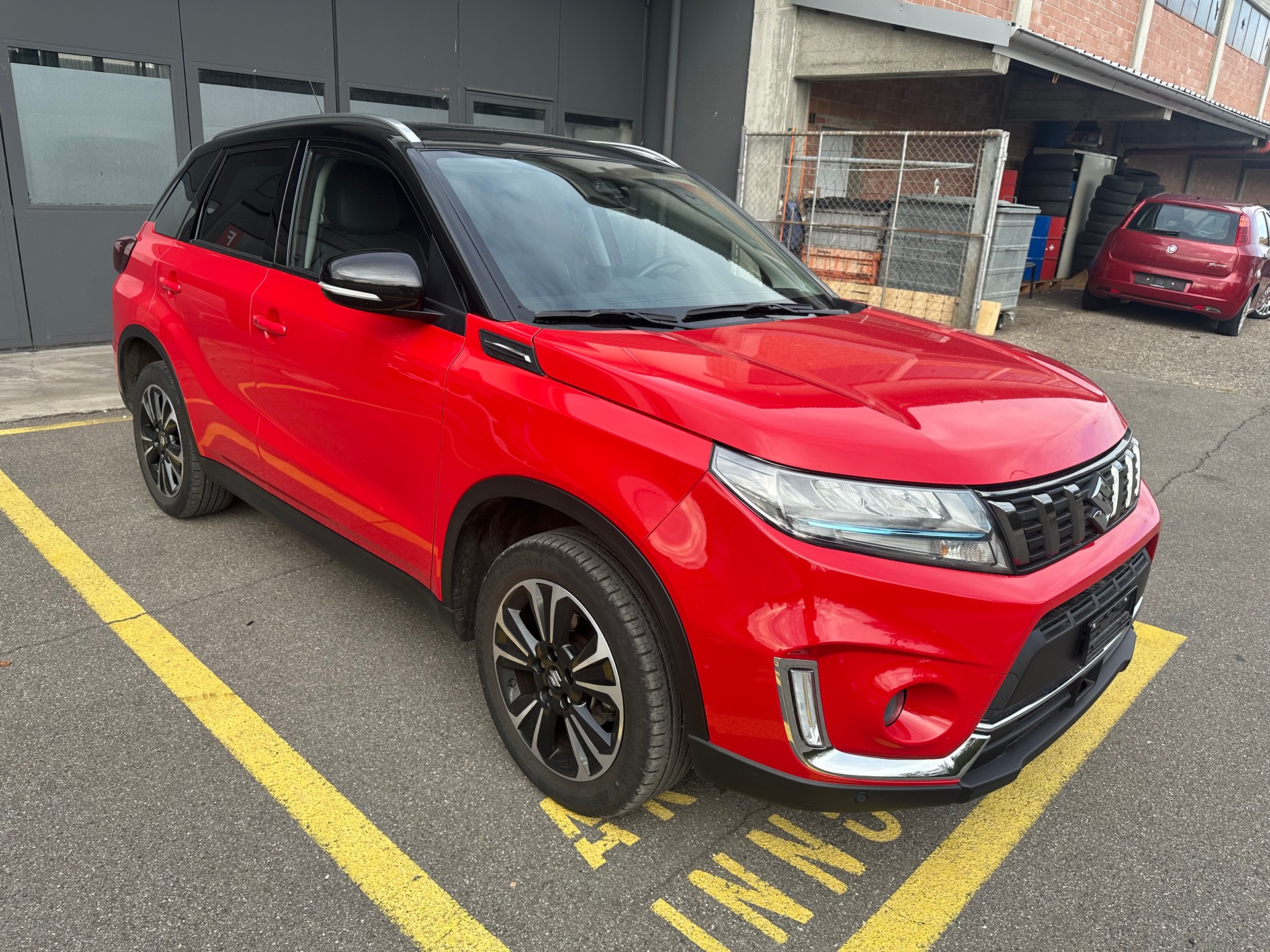 SUZUKI Vitara 1.4 Boosterjet Generation Top Hybrid Automatic-image-1