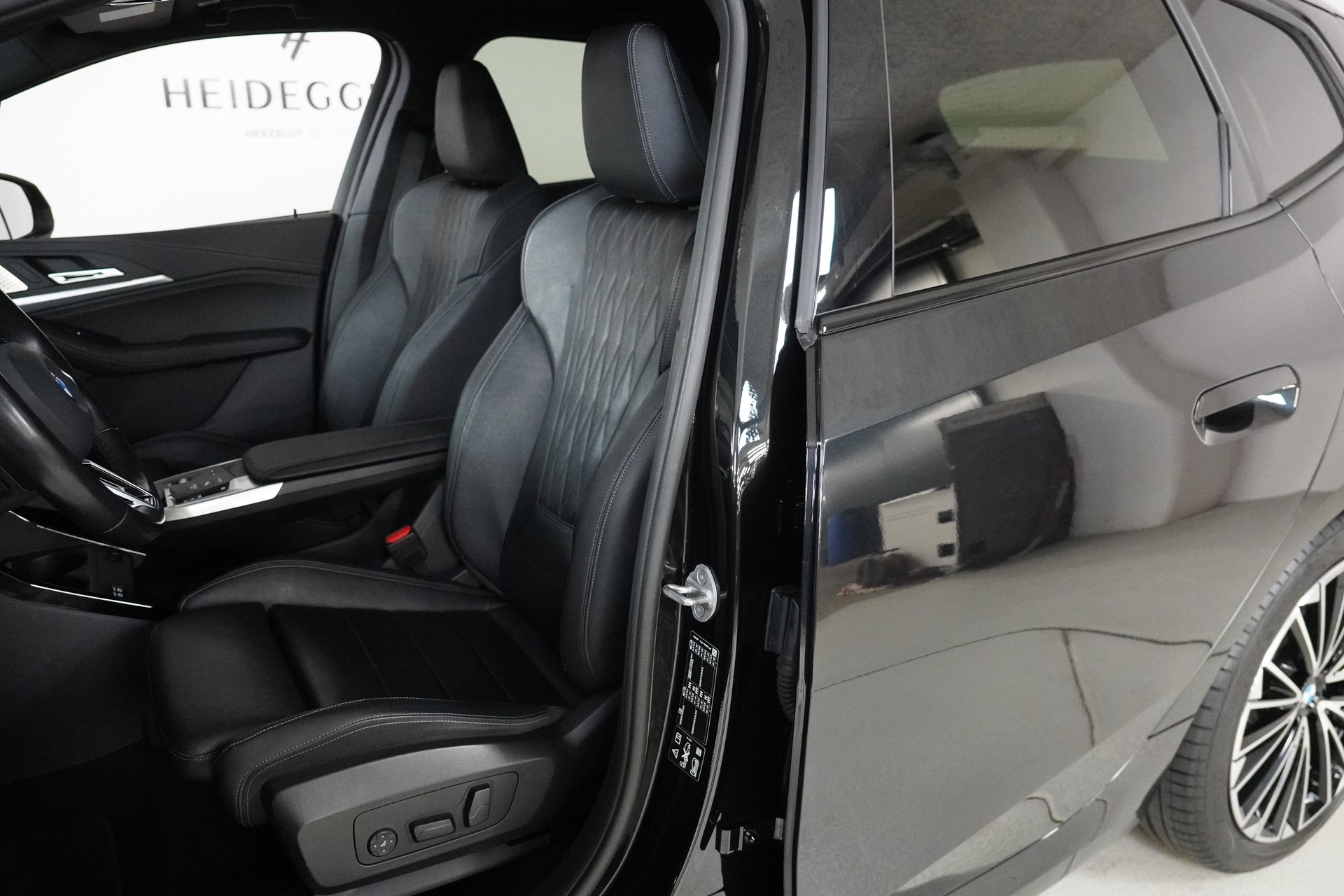 BMW 223i Active Tourer xDrive M Sport DKG-image-11