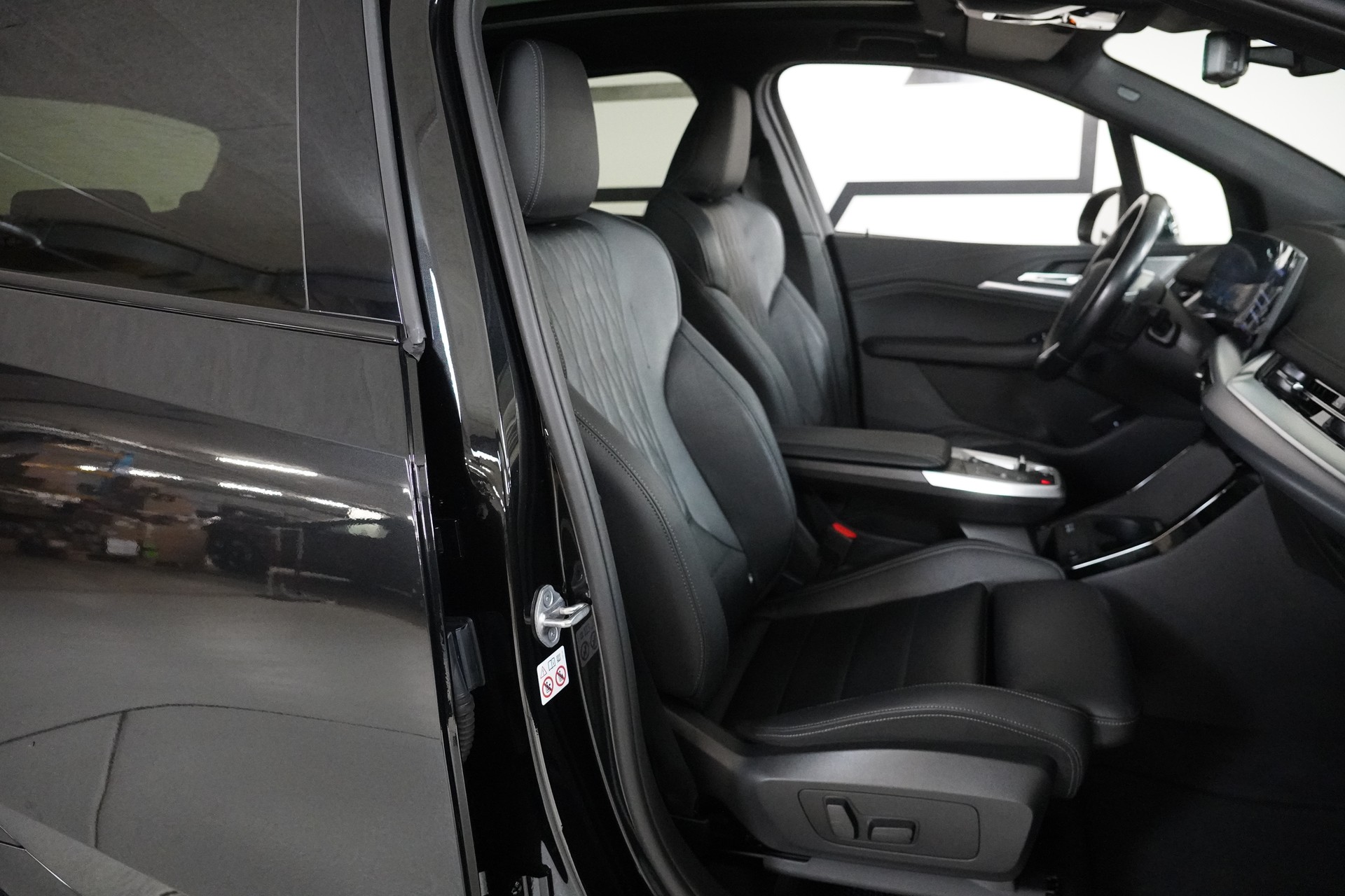 BMW 223i Active Tourer xDrive M Sport DKG-image-14