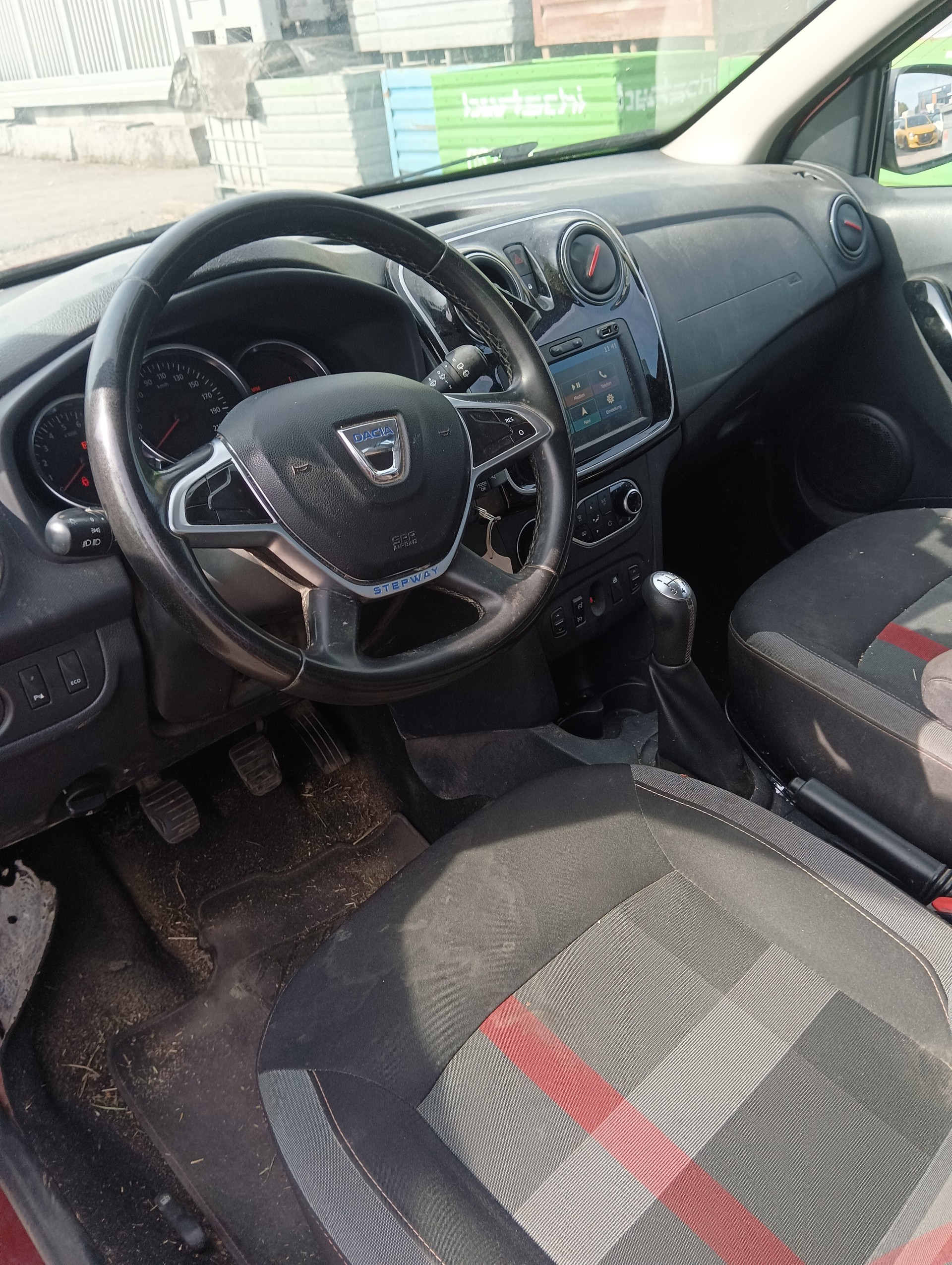 DACIA Sandero TCe 90 Comfort-image-4
