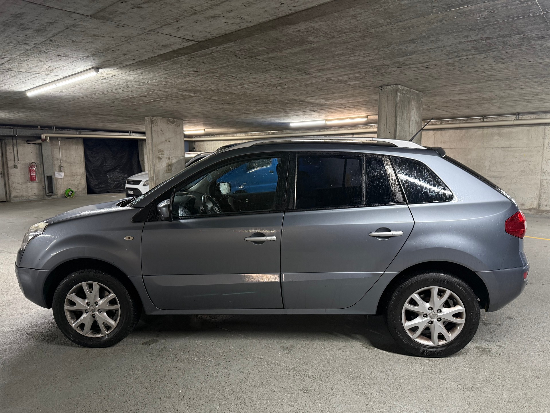 RENAULT Koleos 2.0 dCi Dynamique 4x4 Automatic-image-1