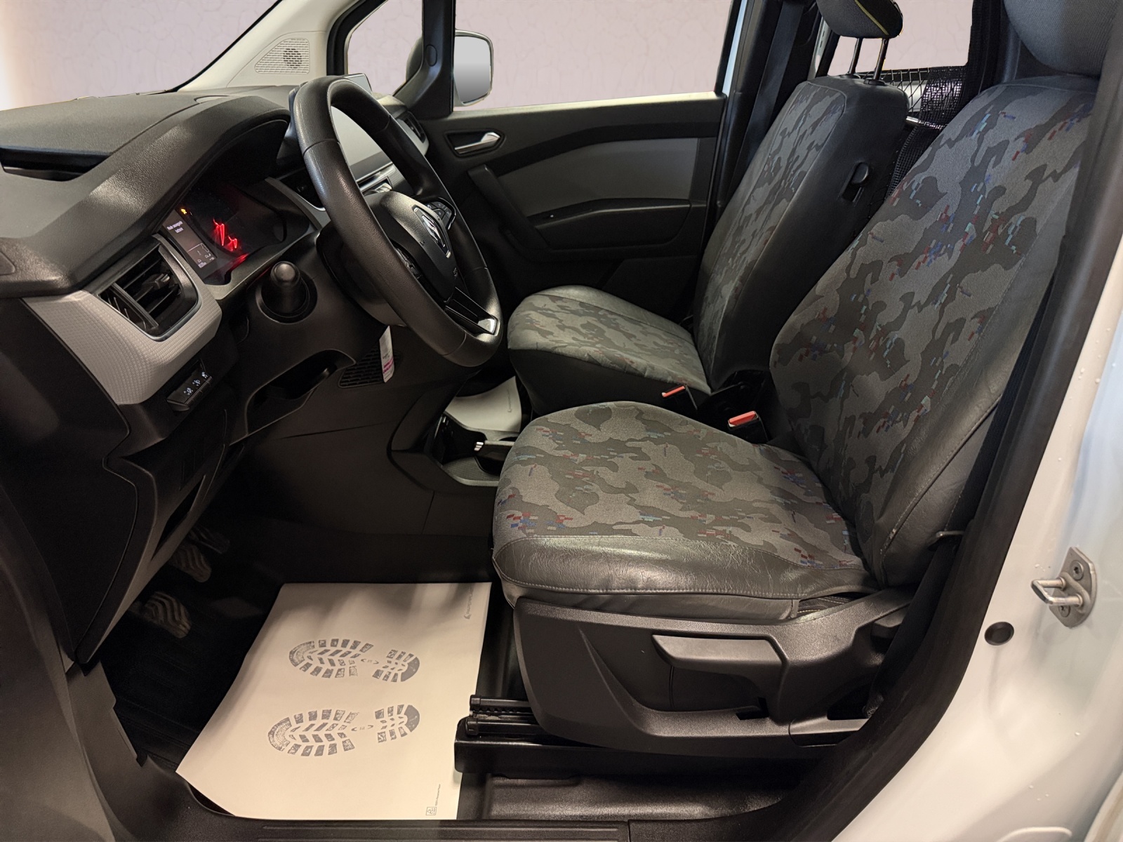 RENAULT RENAULT Kangoo 1.5 BLUE DCI 95PS EXTRA-image-17