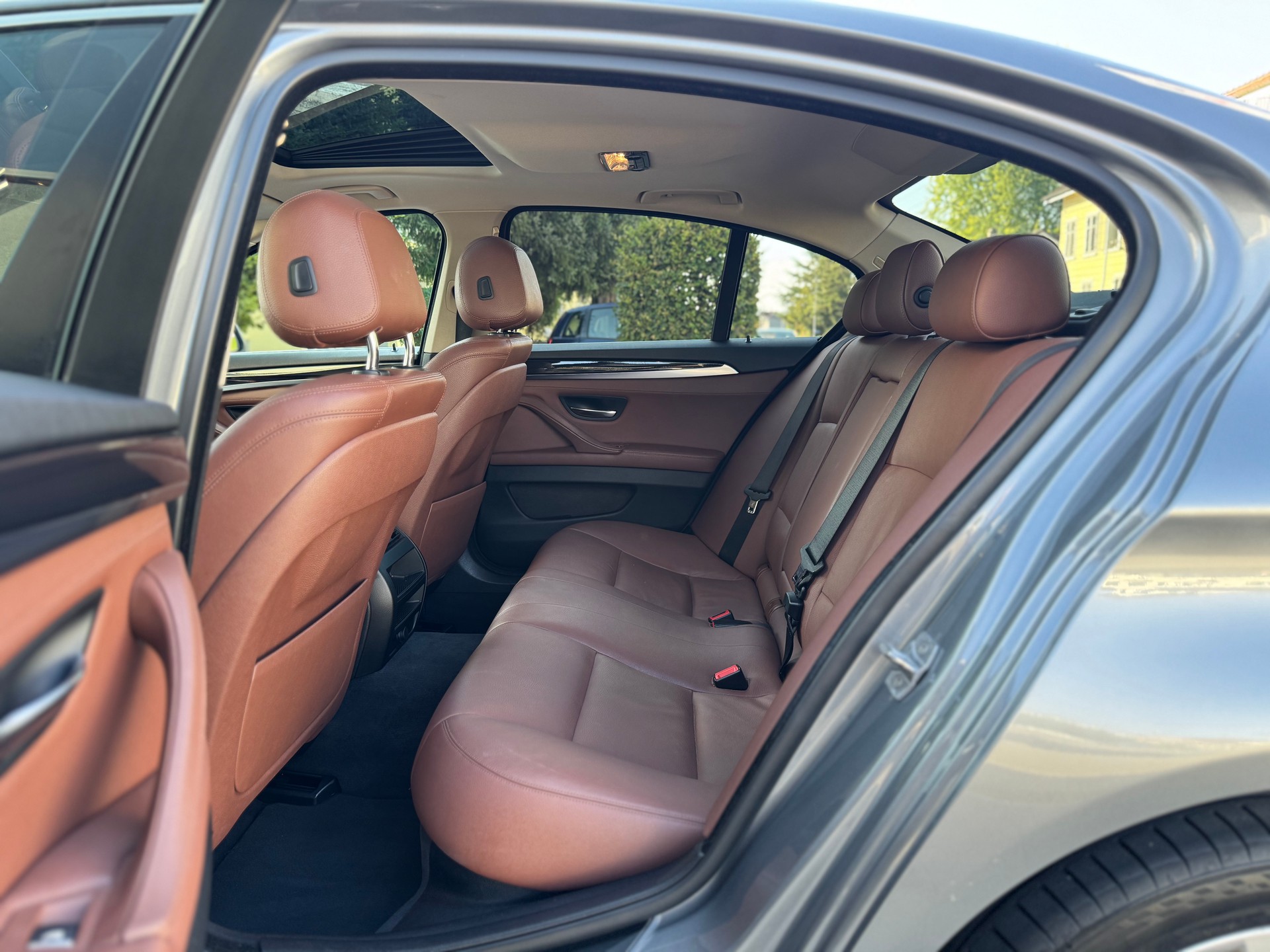 BMW 520d Steptronic-image-16