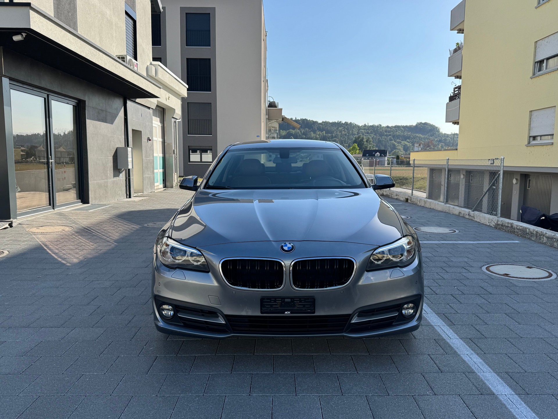 BMW 520d Steptronic-image-7