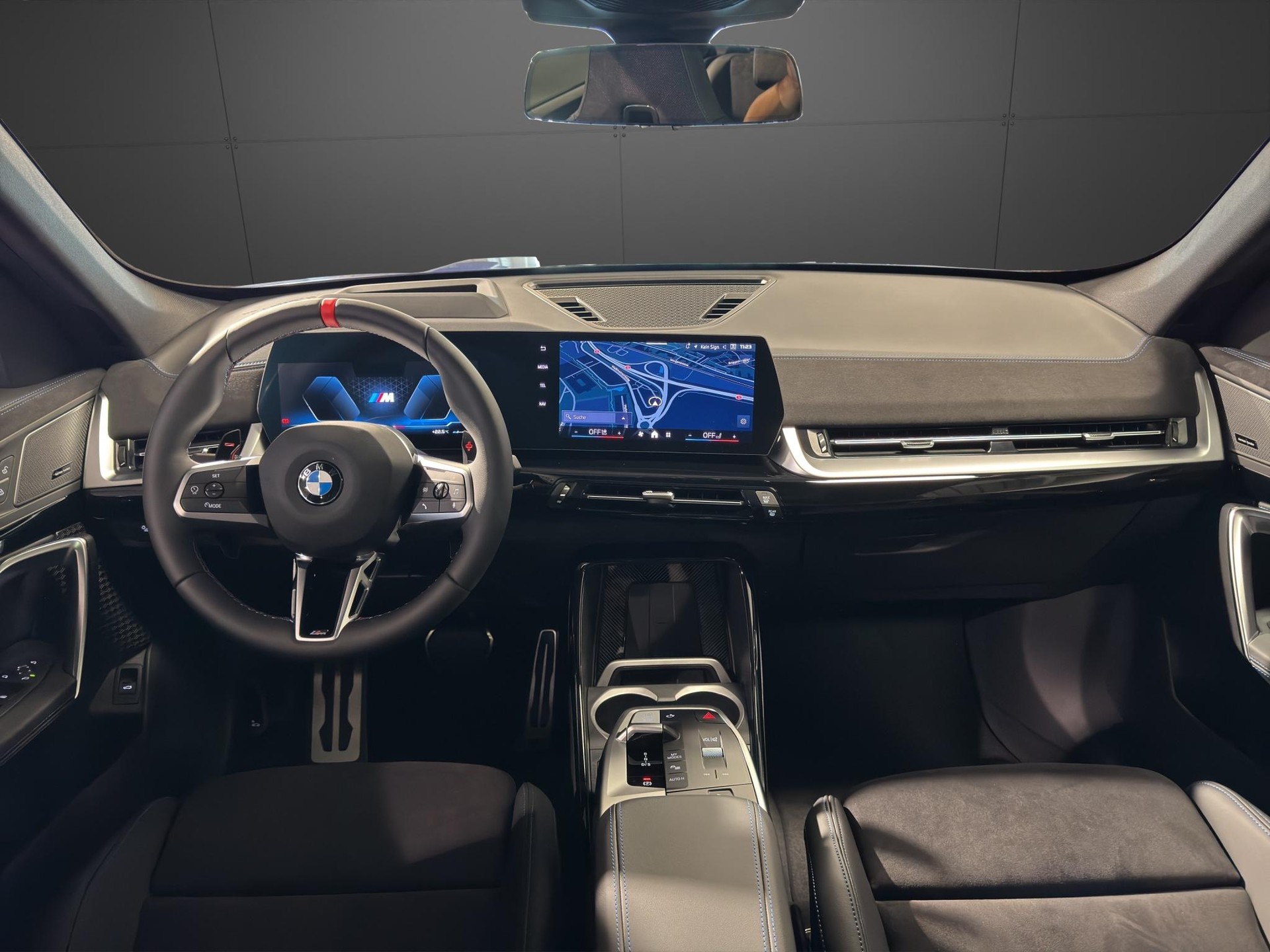 BMW X1 U11 M35i-image-12