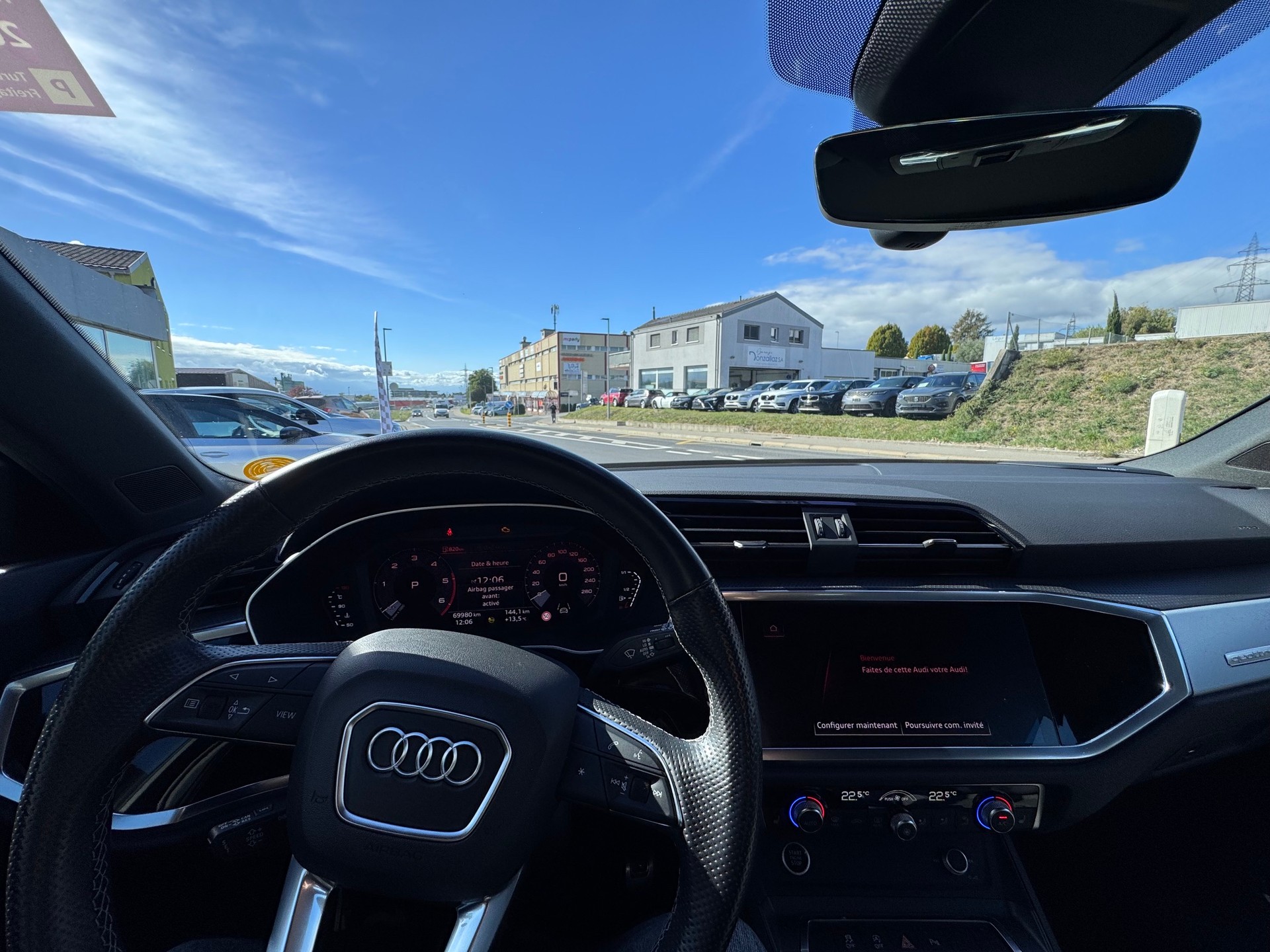AUDI Q3 35 TDI S line Attraction quattro S-tronic-image-6