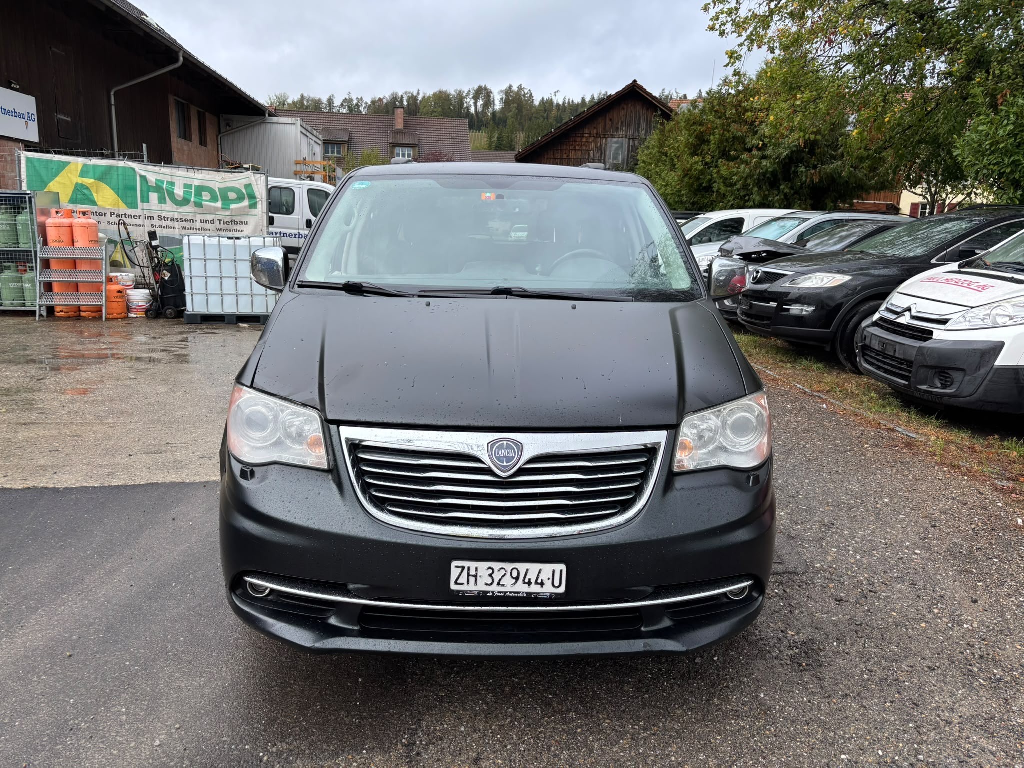 Car photo