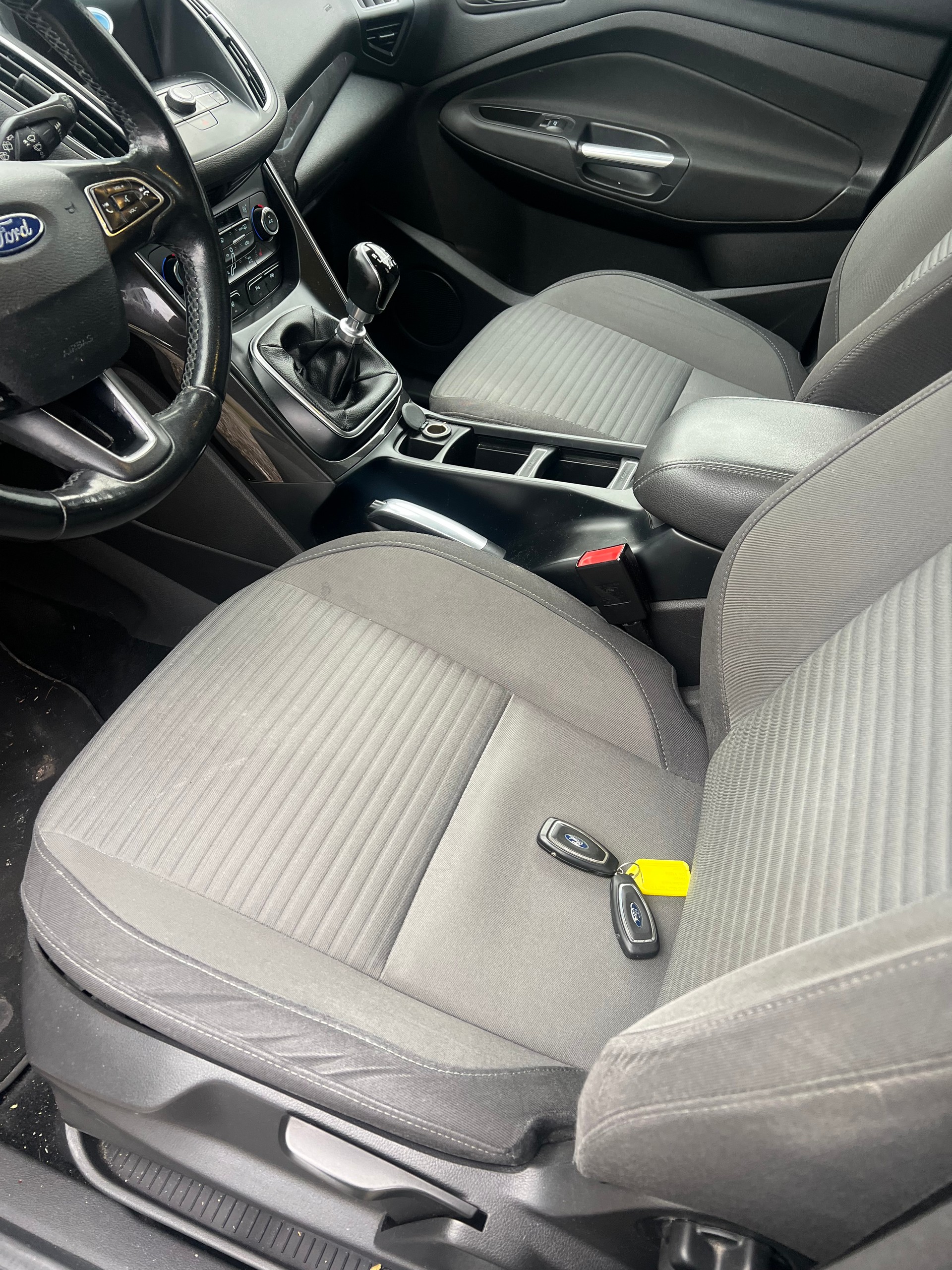 FORD GrC-Max 1.5 TDCi Titanium-image-6