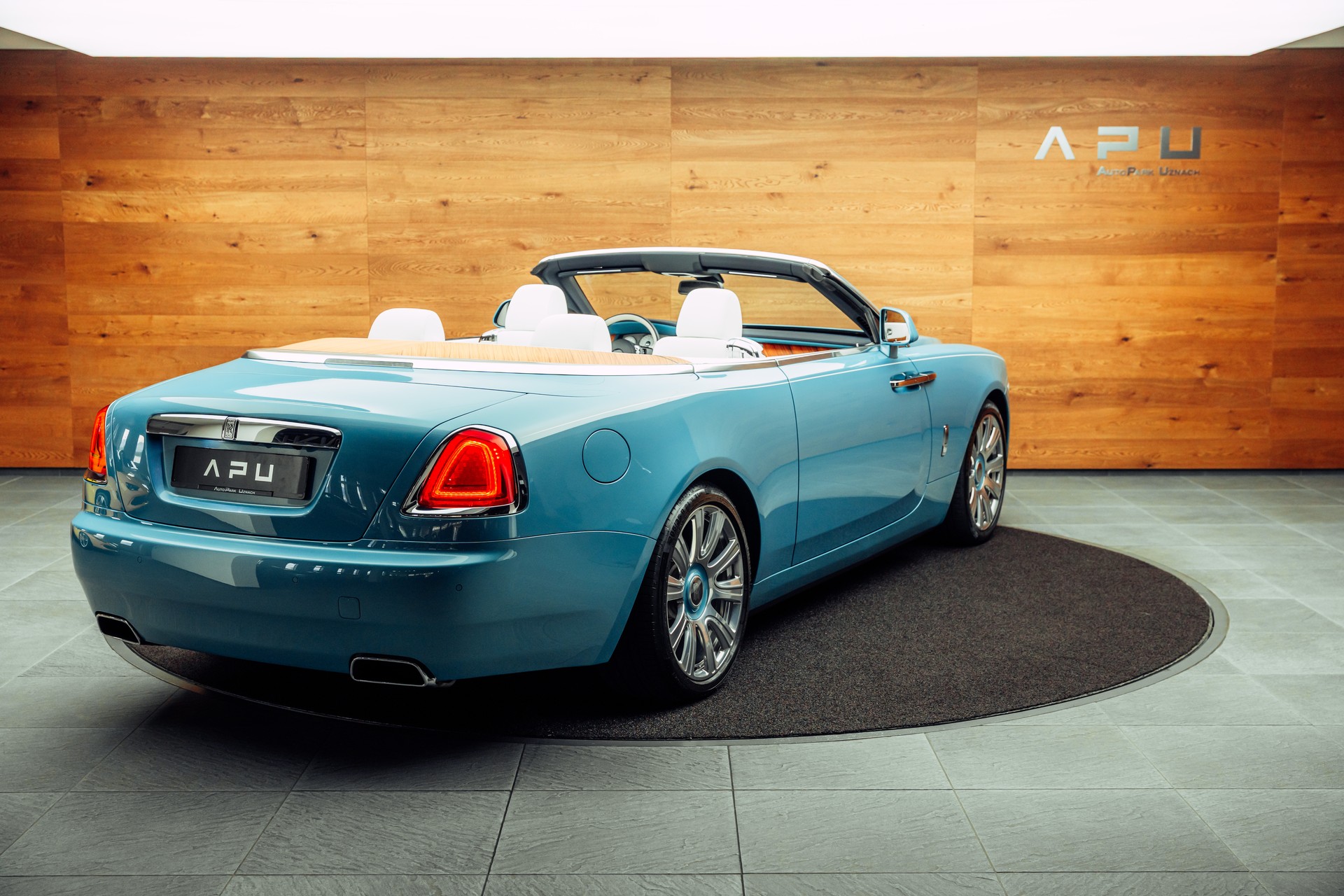 ROLLS-ROYCE Dawn 6.6 V12-image-1