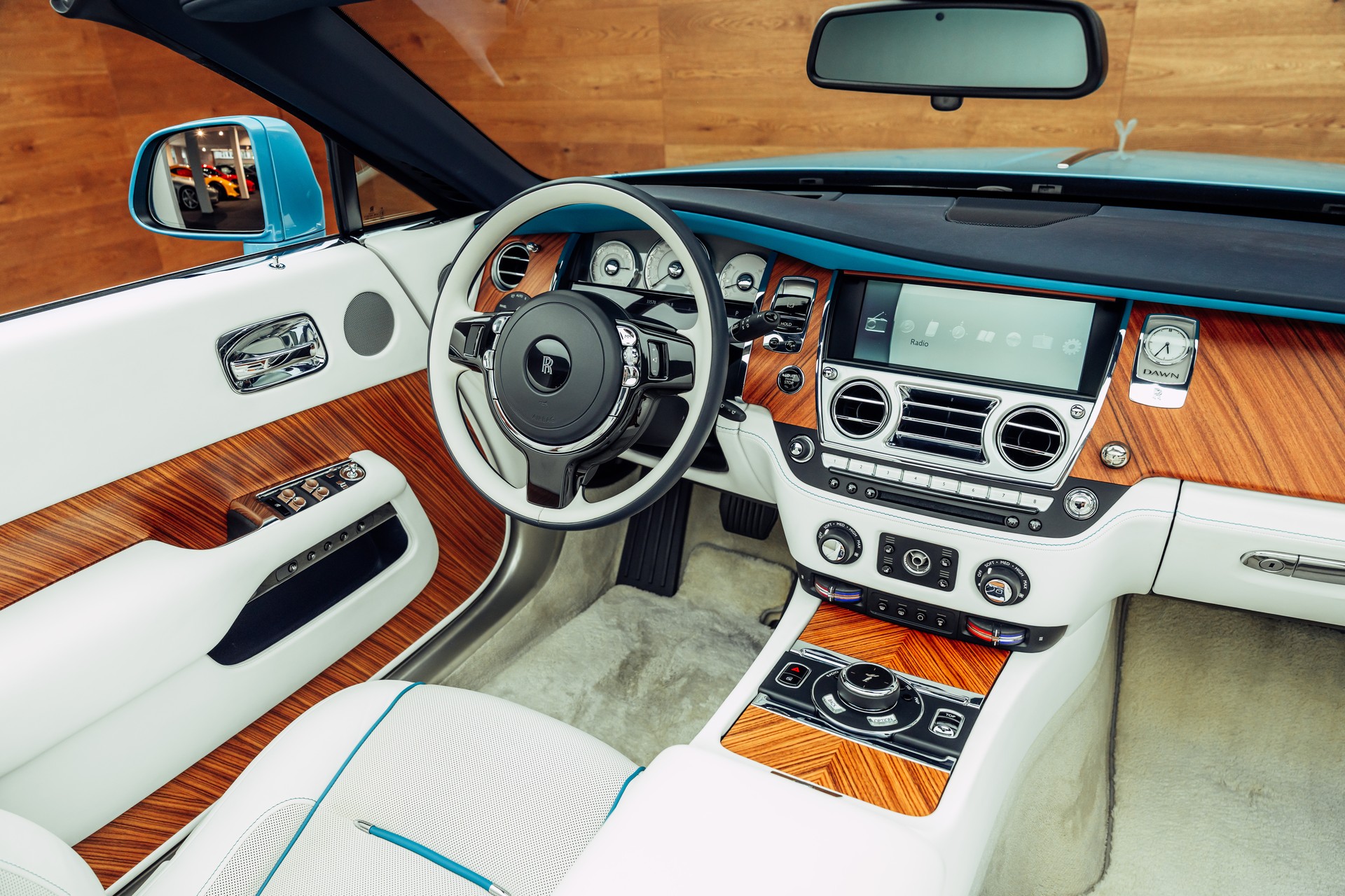 ROLLS-ROYCE Dawn 6.6 V12-image-20
