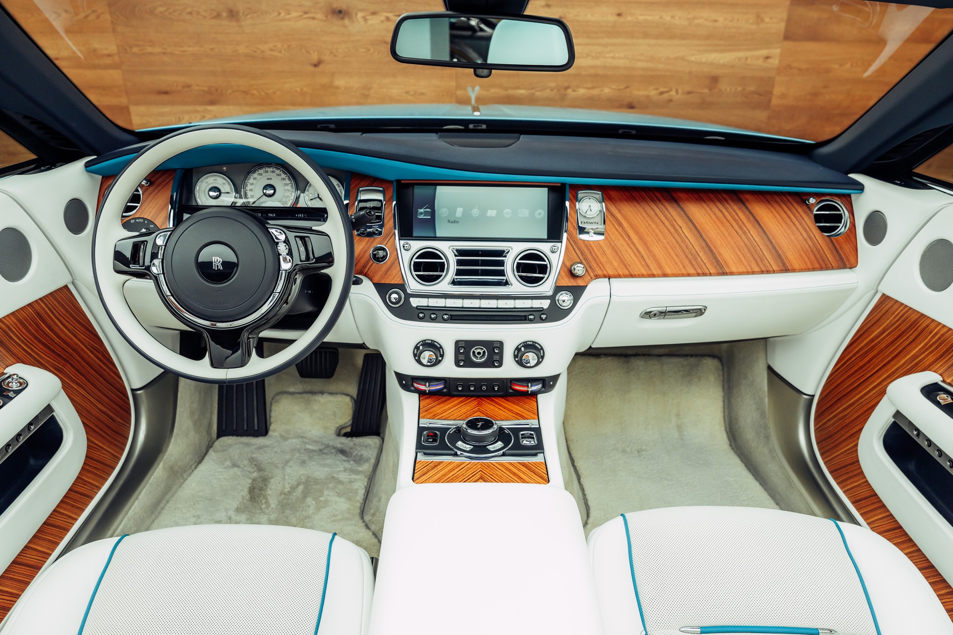 ROLLS-ROYCE Dawn 6.6 V12-image-4