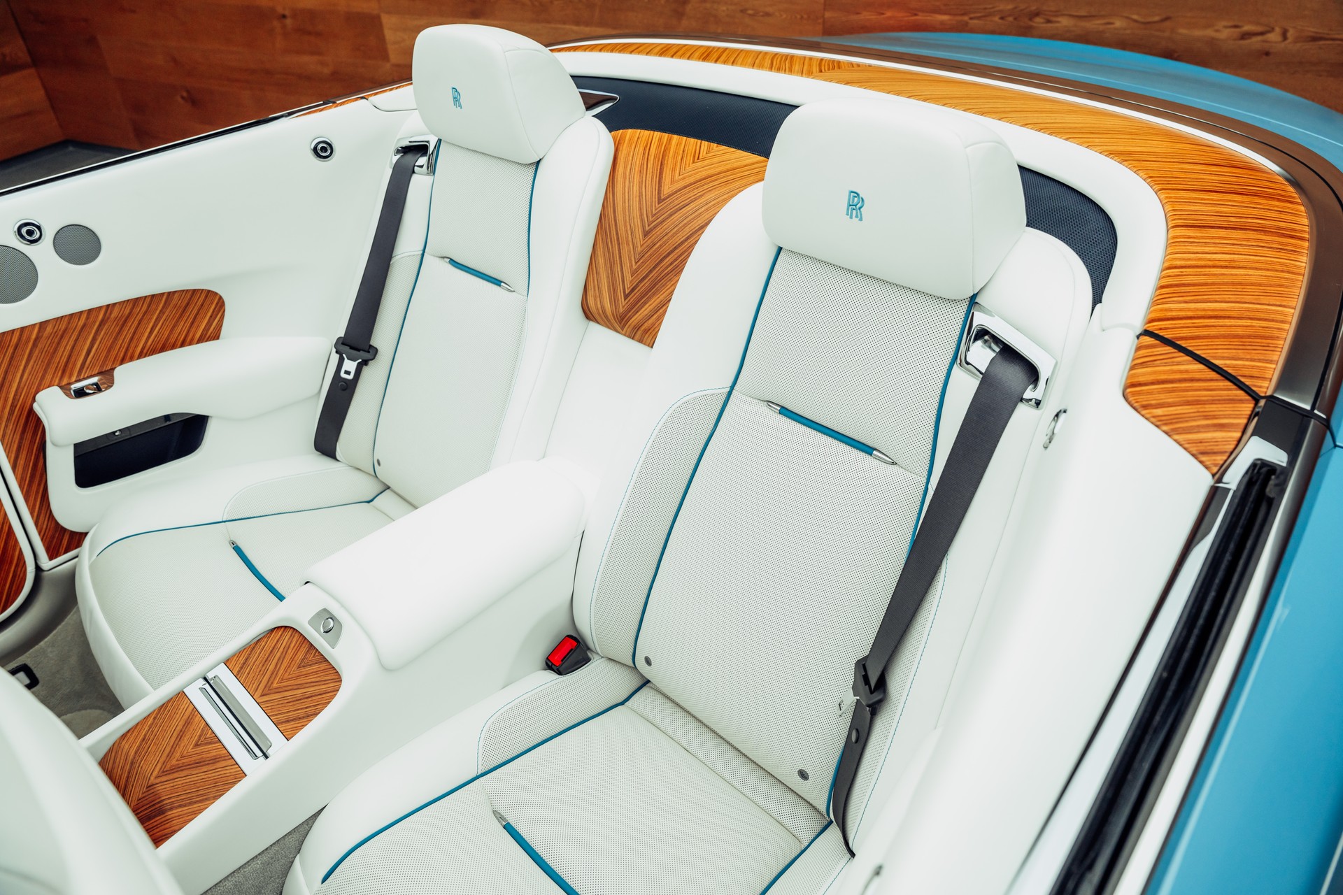 ROLLS-ROYCE Dawn 6.6 V12-image-7