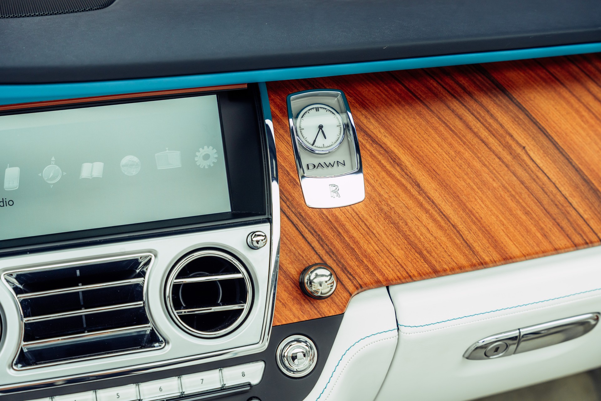 ROLLS-ROYCE Dawn 6.6 V12-image-17