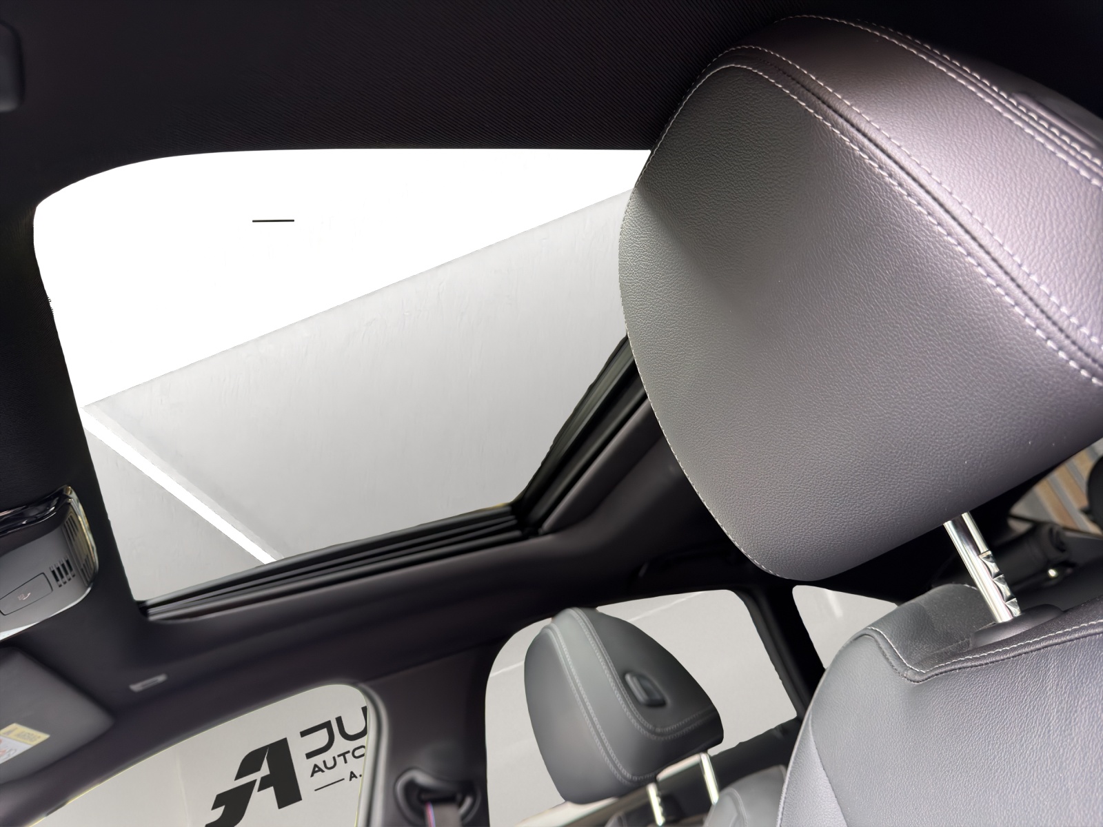 BMW i4 M50 M Sport Pro mit Pack Carbon-image-10