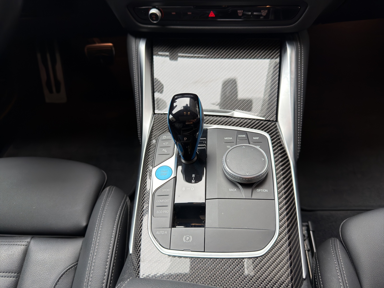BMW i4 M50 M Sport Pro mit Pack Carbon-image-12