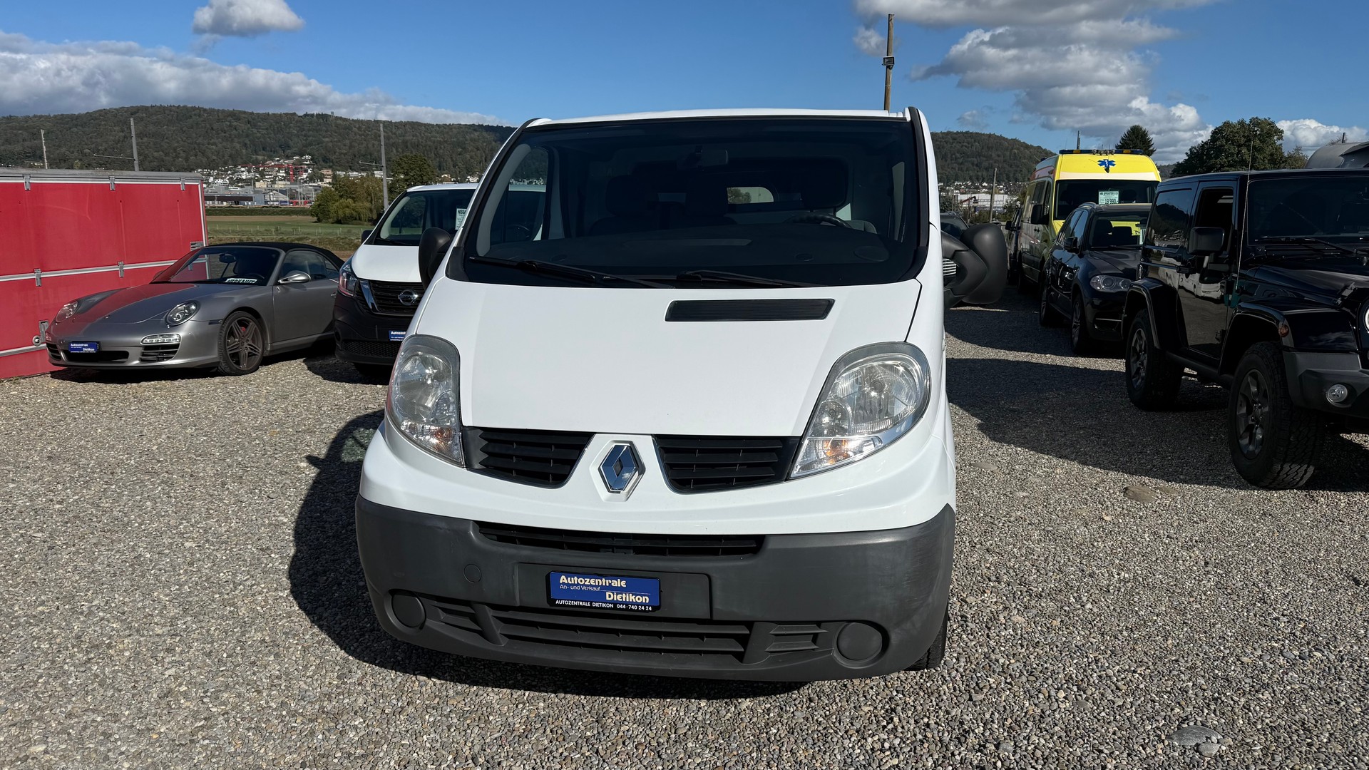 RENAULT Trafic 2.0 dCi 115 2.9t L2H1-image-16