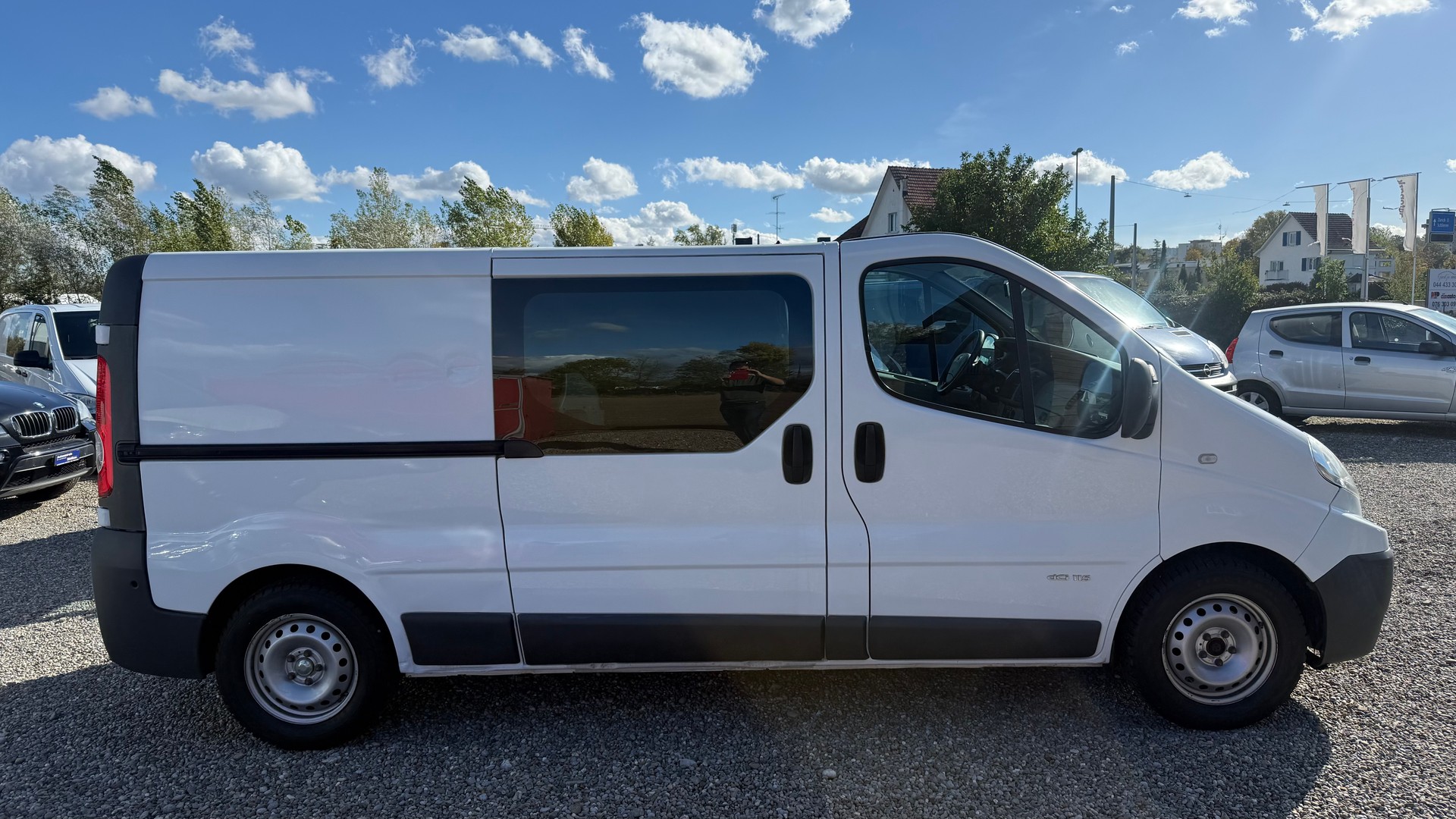 RENAULT Trafic 2.0 dCi 115 2.9t L2H1-image-21