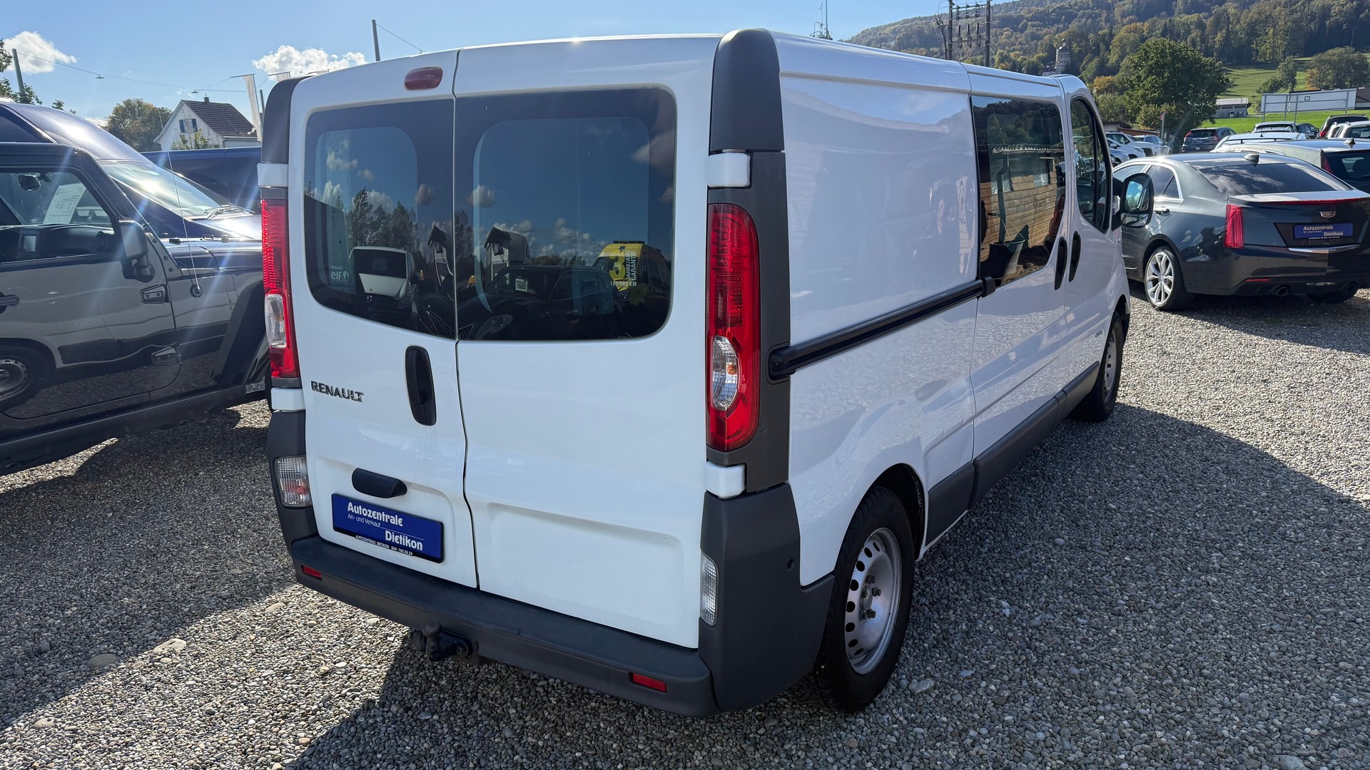 RENAULT Trafic 2.0 dCi 115 2.9t L2H1-image-20