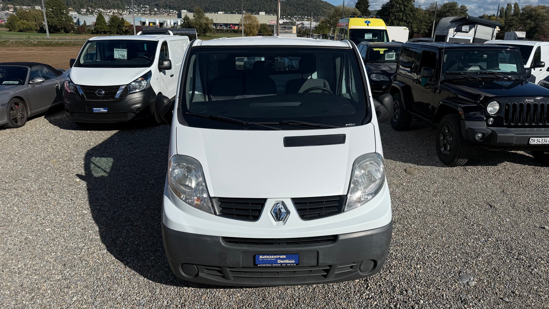 RENAULT Trafic 2.0 dCi 115 2.9t L2H1-image-14