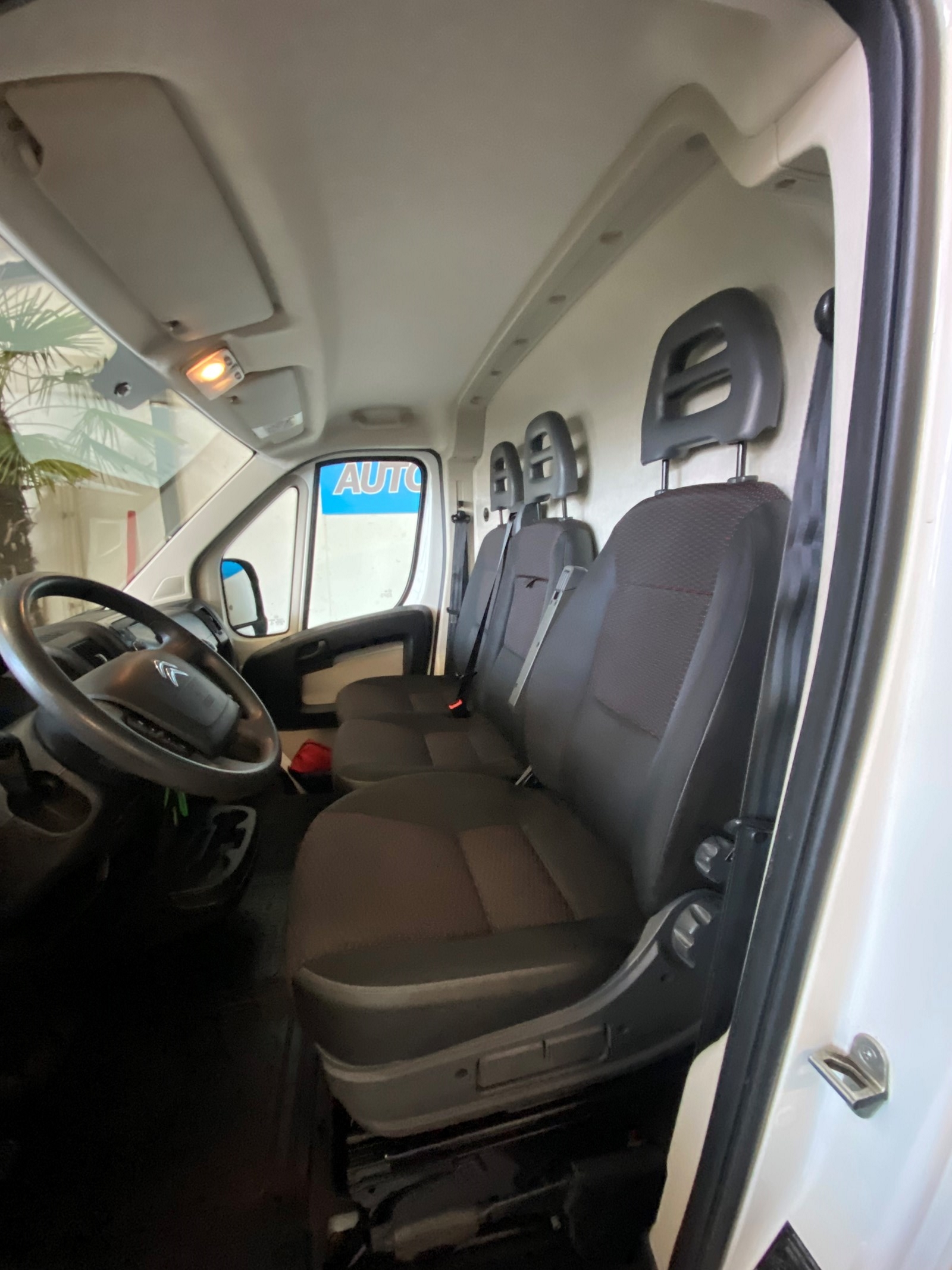 CITROEN Jumper 30 2.0 BlueHDi L1H1-image-9