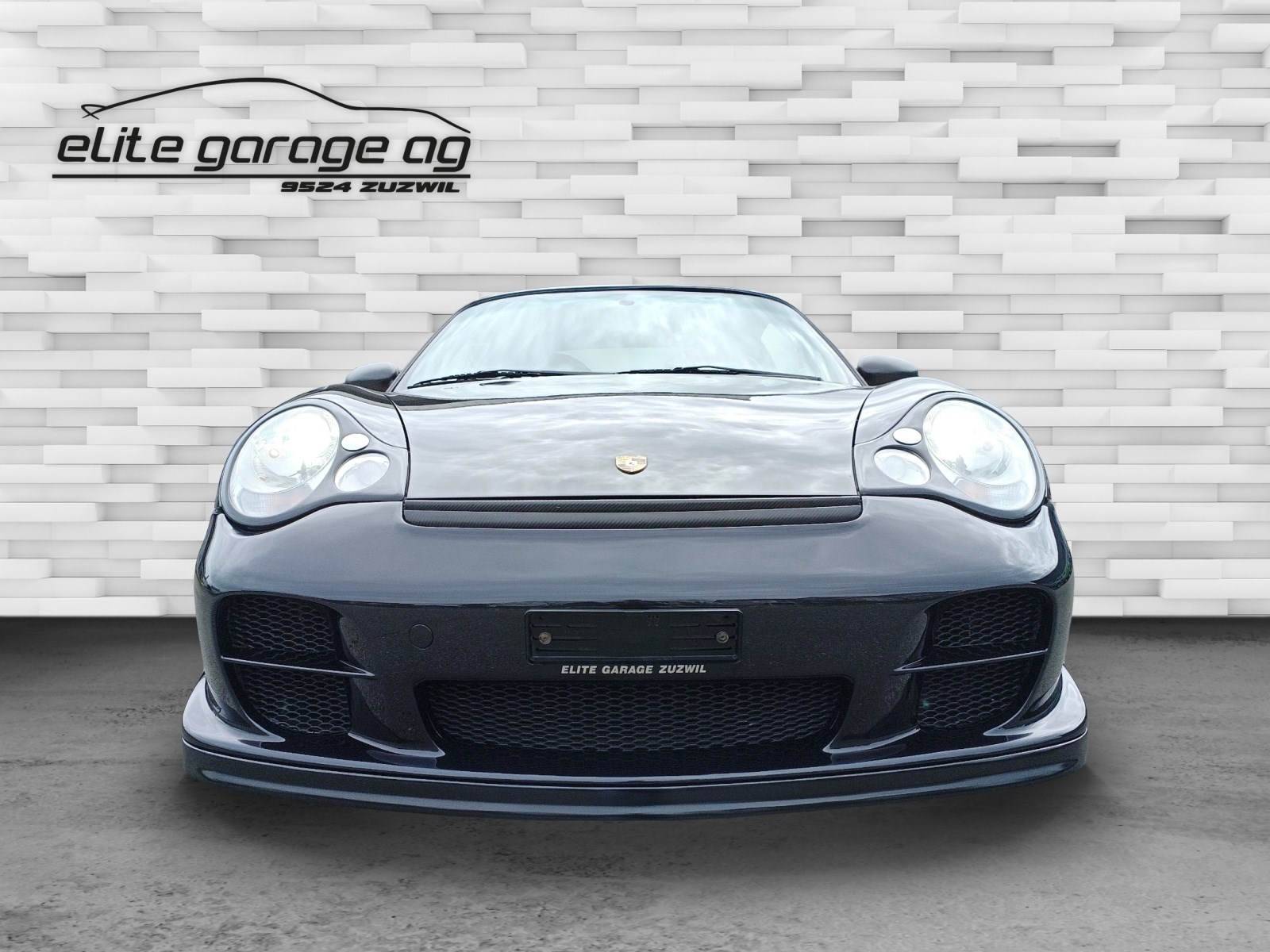 PORSCHE 911 Turbo GT2 Look 620 PS-image-1