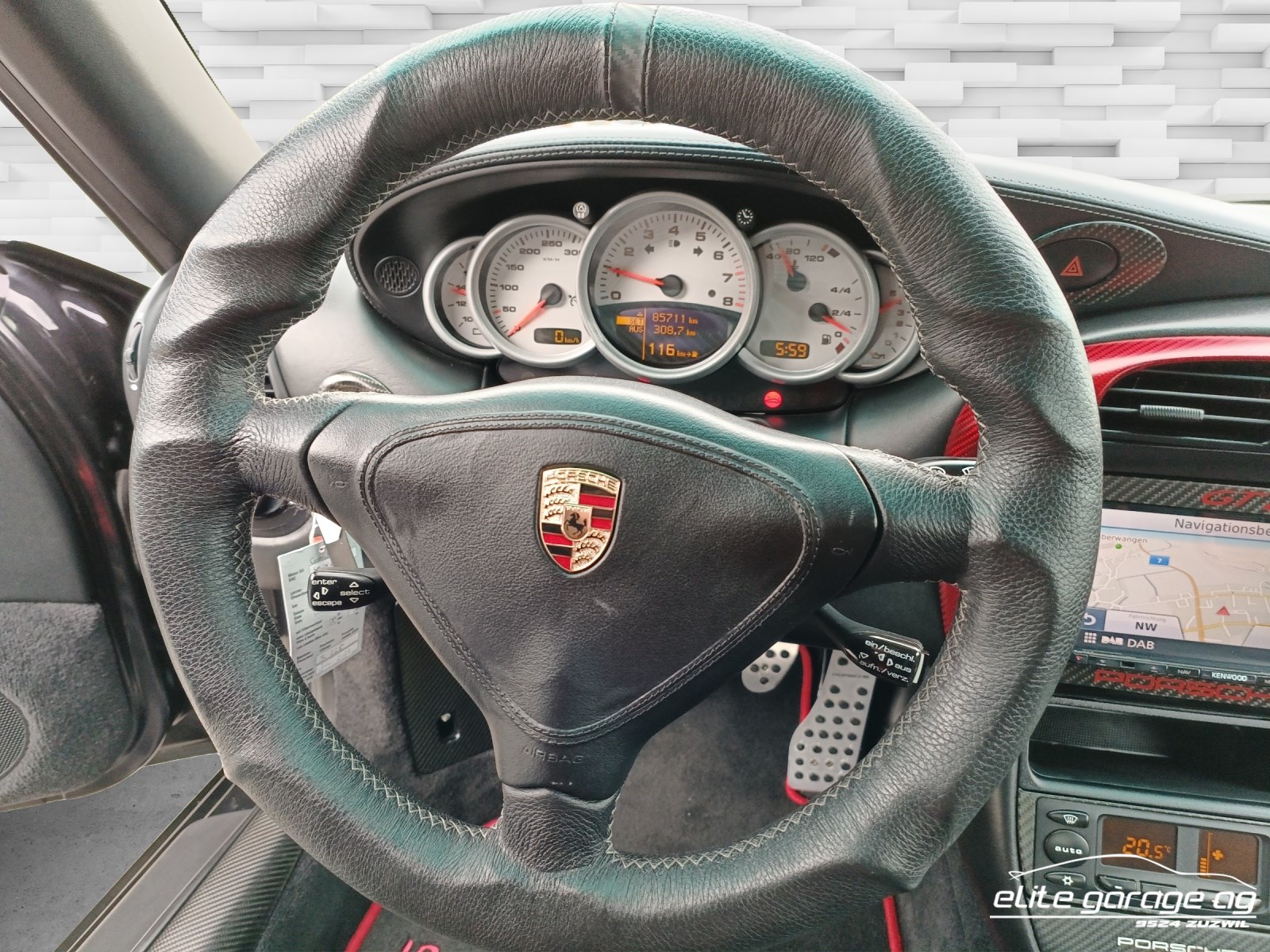 PORSCHE 911 Turbo GT2 Look 620 PS-image-9