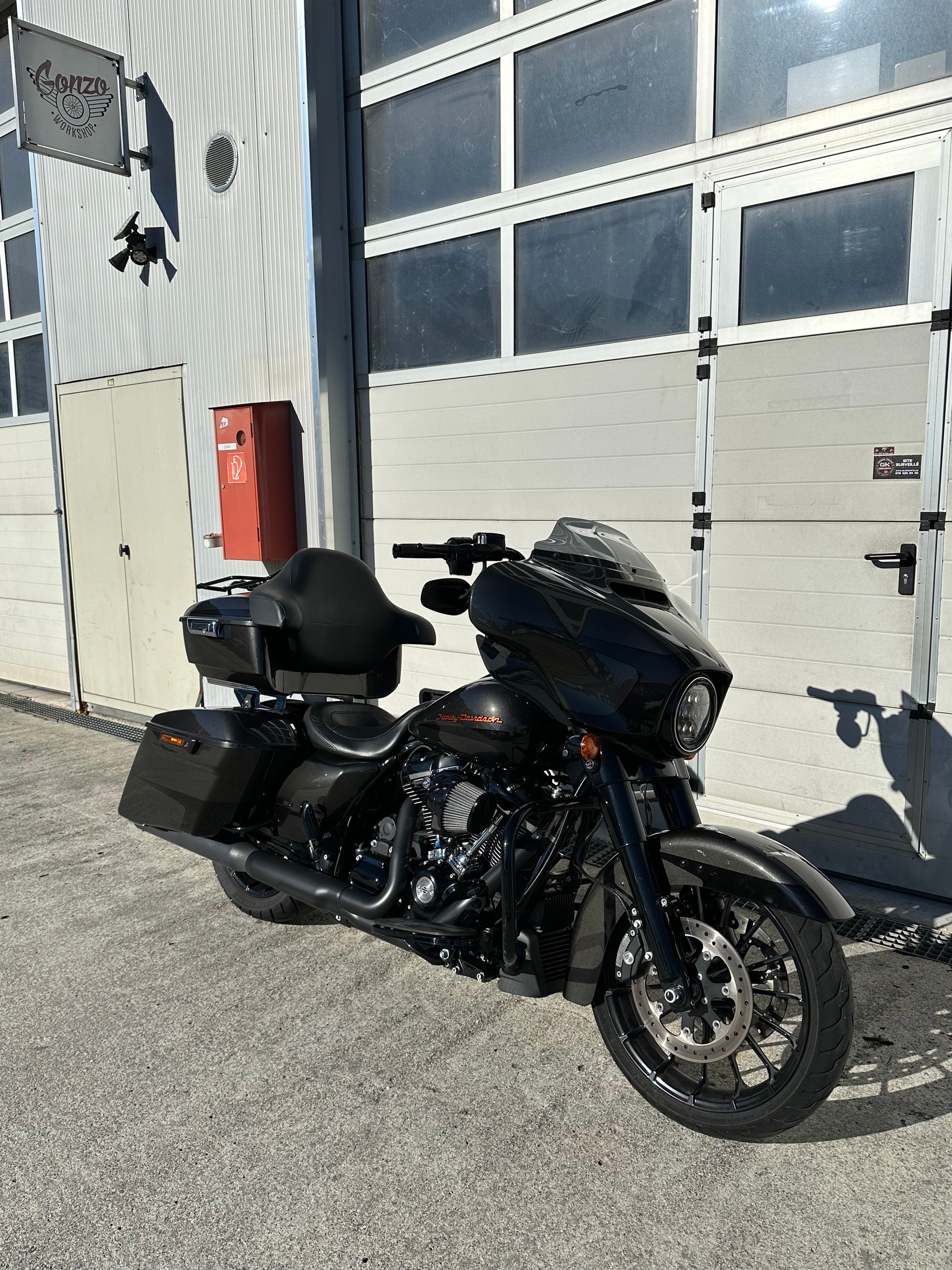 HARLEY-DAVIDSON FLHXS Street Glide Special 114-image-3