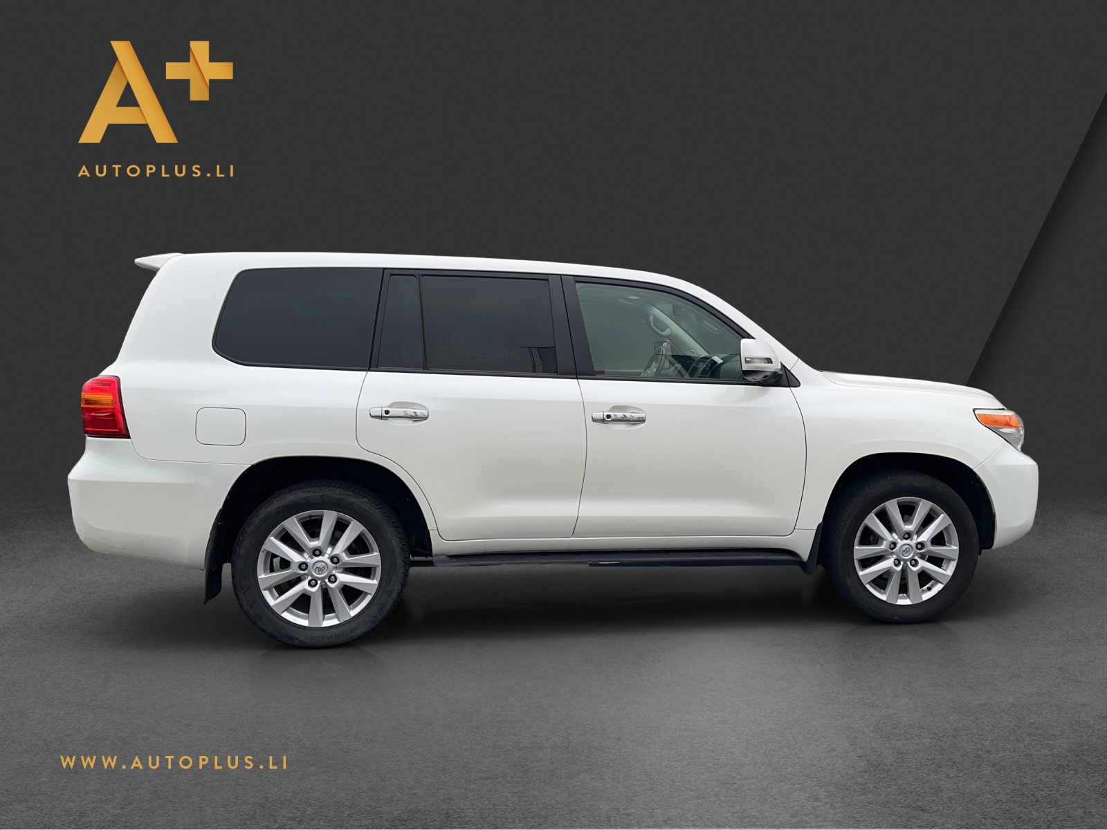 TOYOTA Land Cruiser V8 4.5 D-4D Sol-image-7