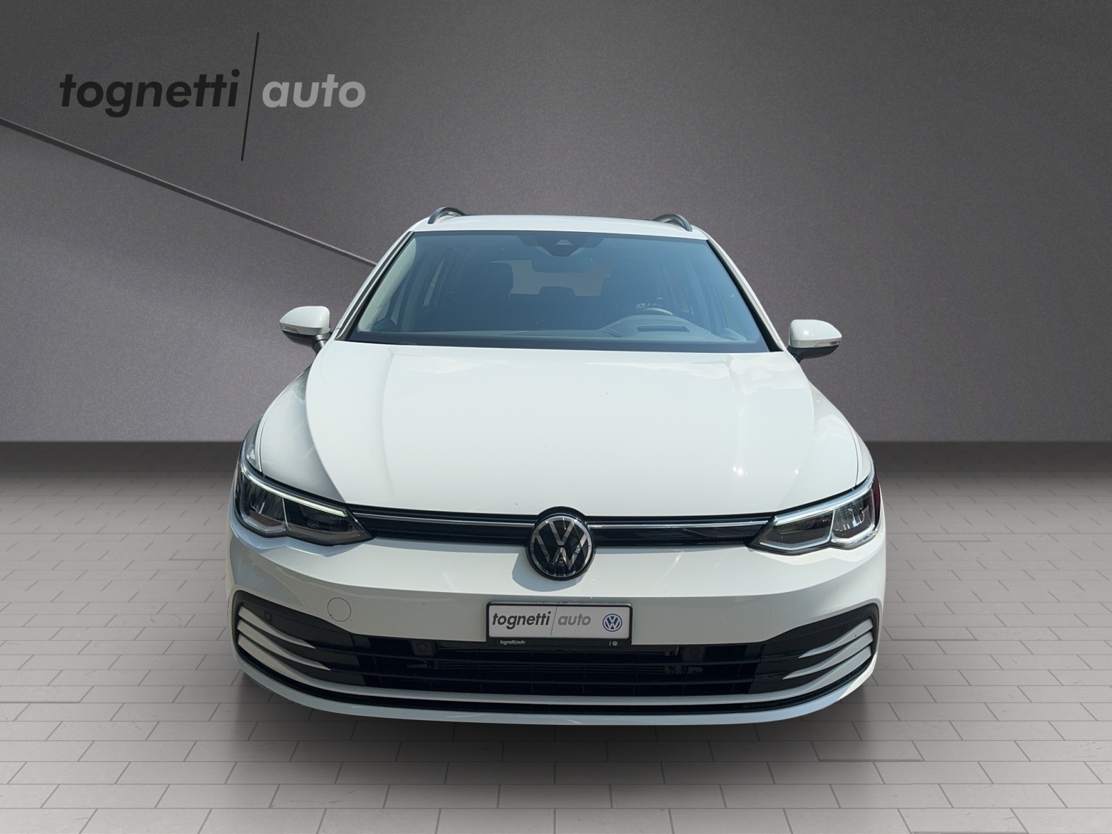 VW Golf Variant 1.0 eTSI mHEV Life DSG-image-6