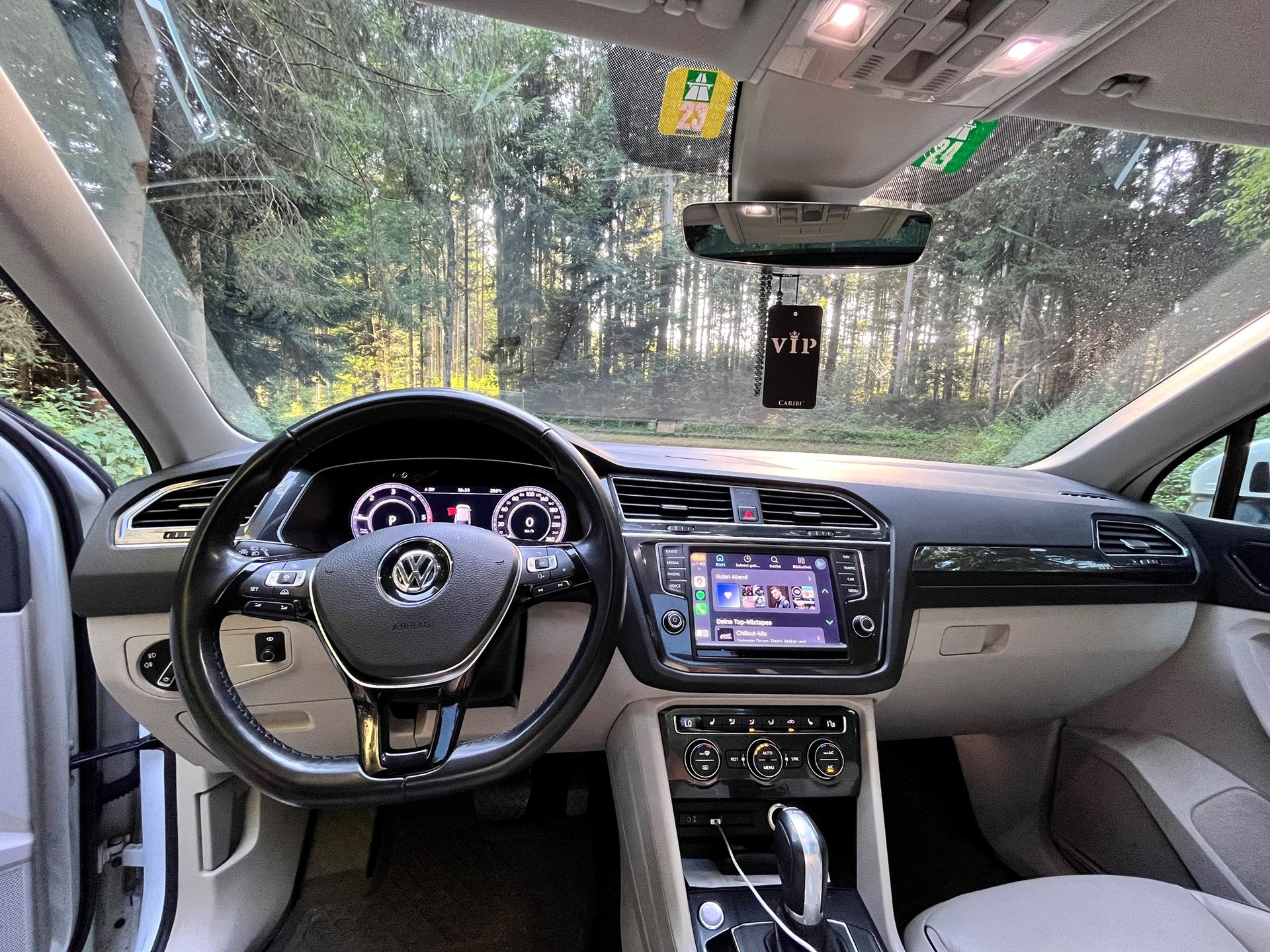 VW Tiguan 2.0 TDI SCR Highline 4Motion DSG-image-8