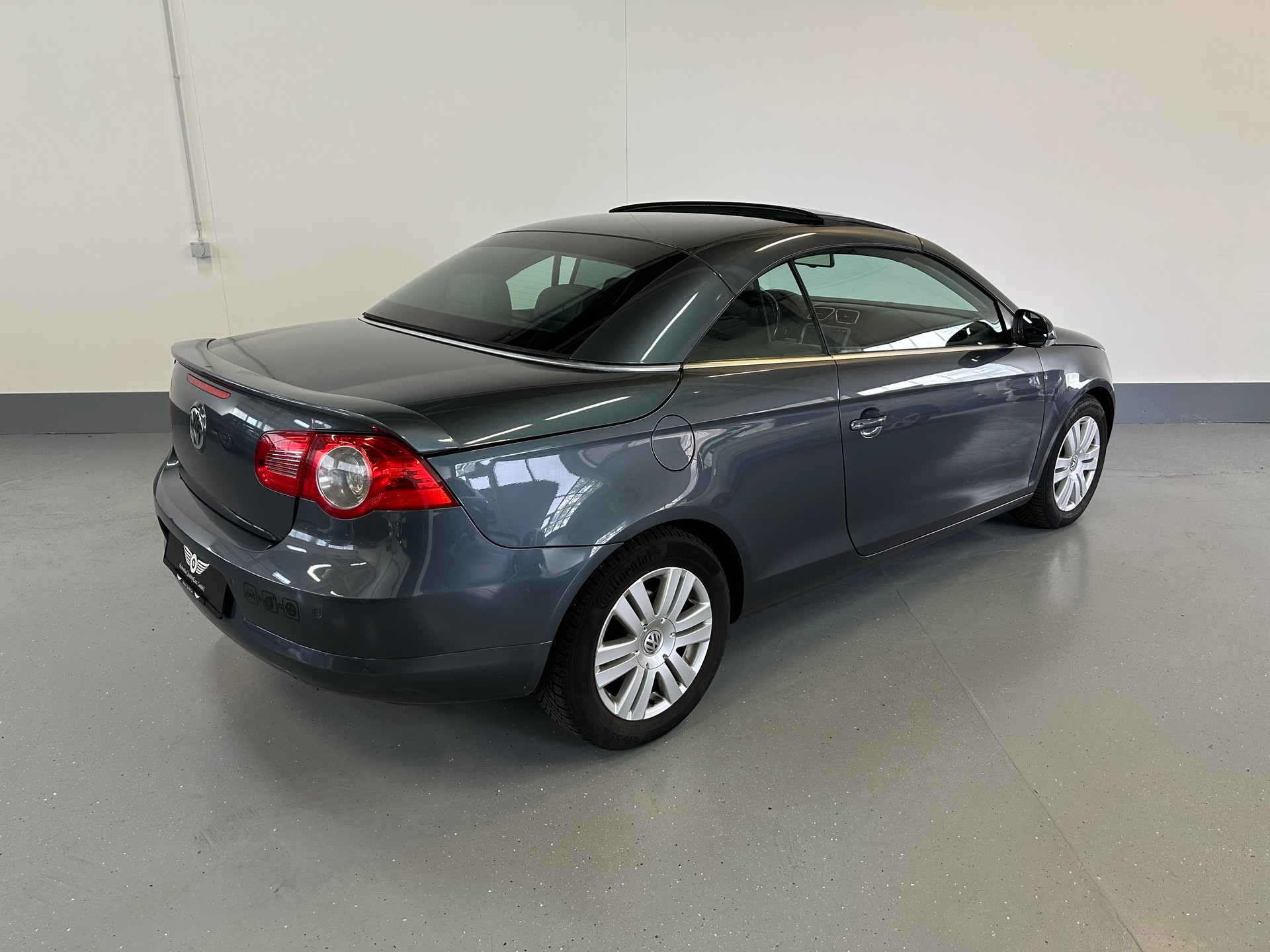 VW Eos 2.0 TDI-image-16