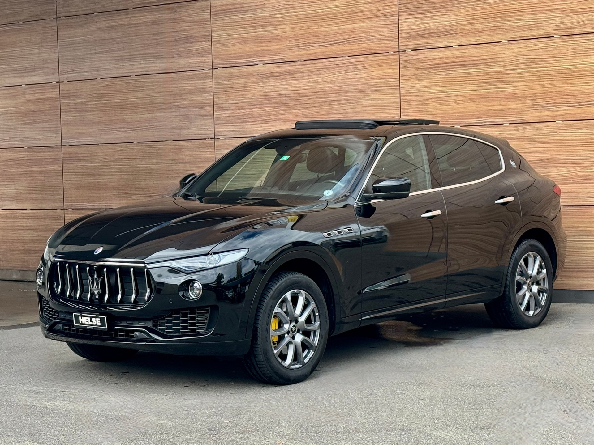 MASERATI Levante 3.0 V6 GranLusso Automatica-image-0