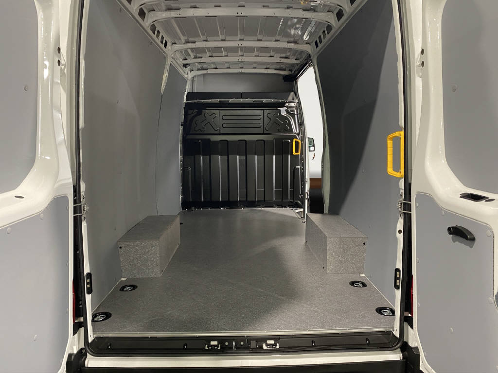 IVECO Daily 35S16A8V Kastenwagen 3520L H1.9-image-13