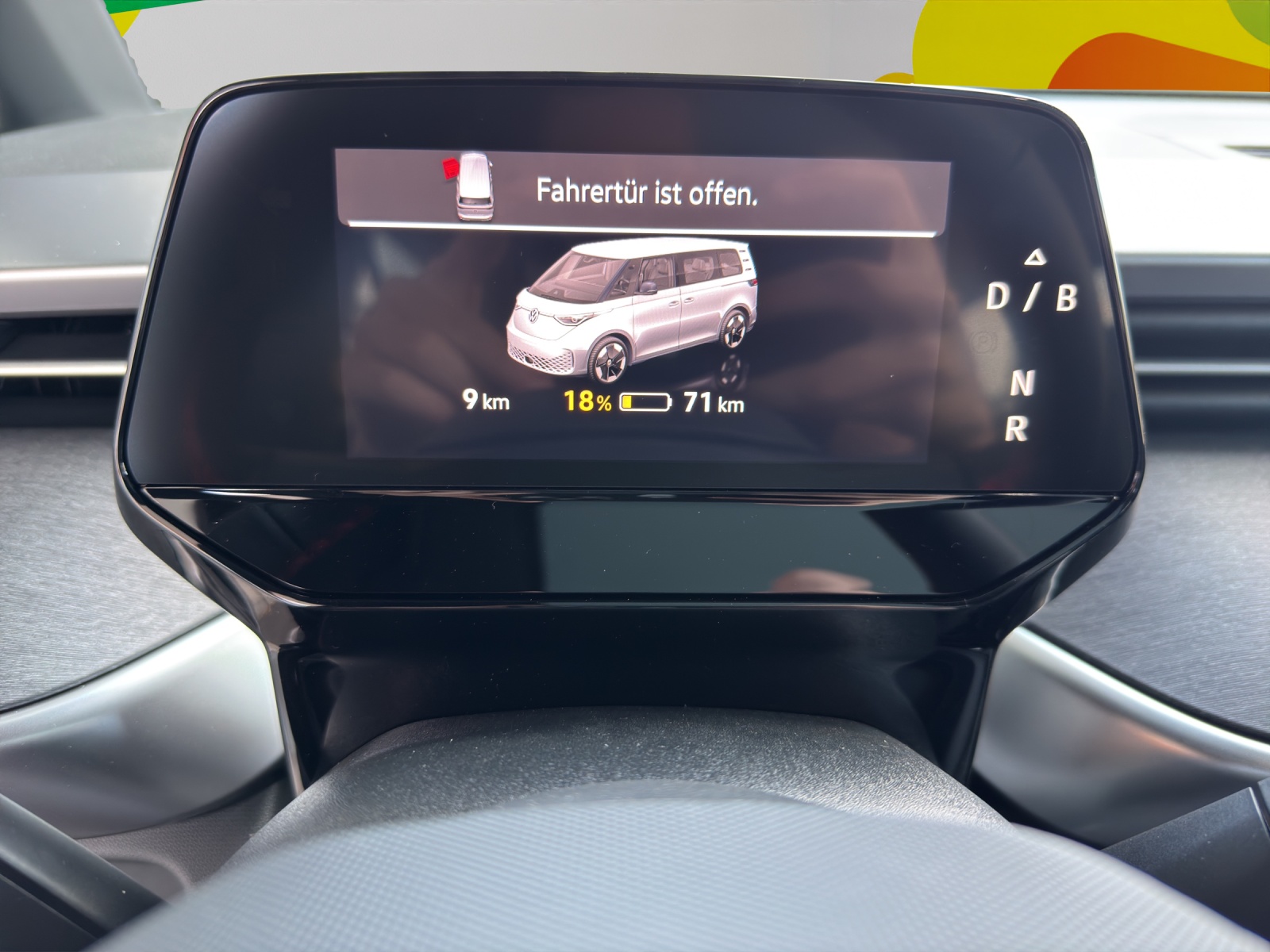 VW ID.Buzz LWB GTX 4 Motion-image-6