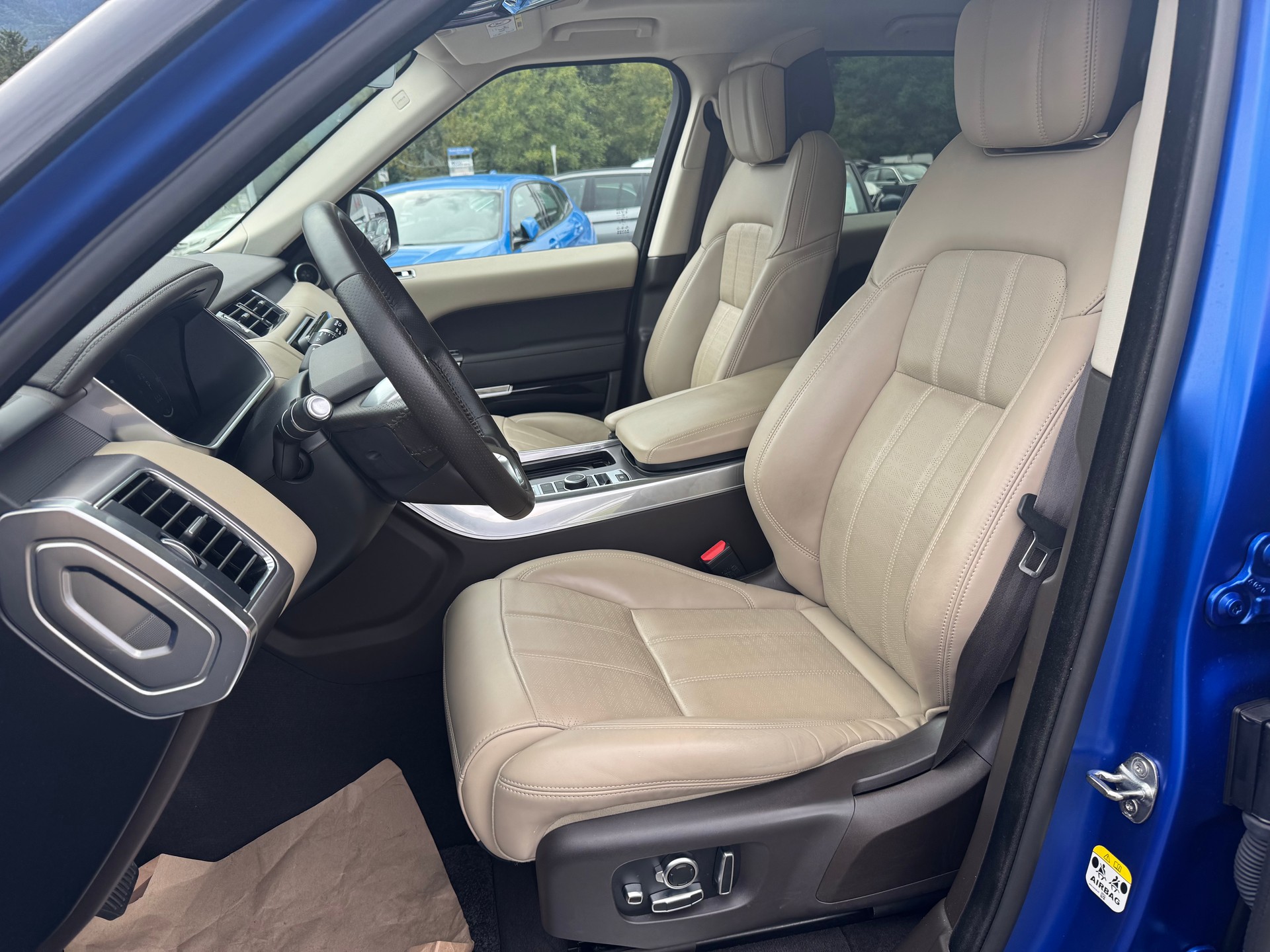 LAND ROVER Range Rover Sport P400e 2.0 I4 PHEV HSE Automatic-image-8